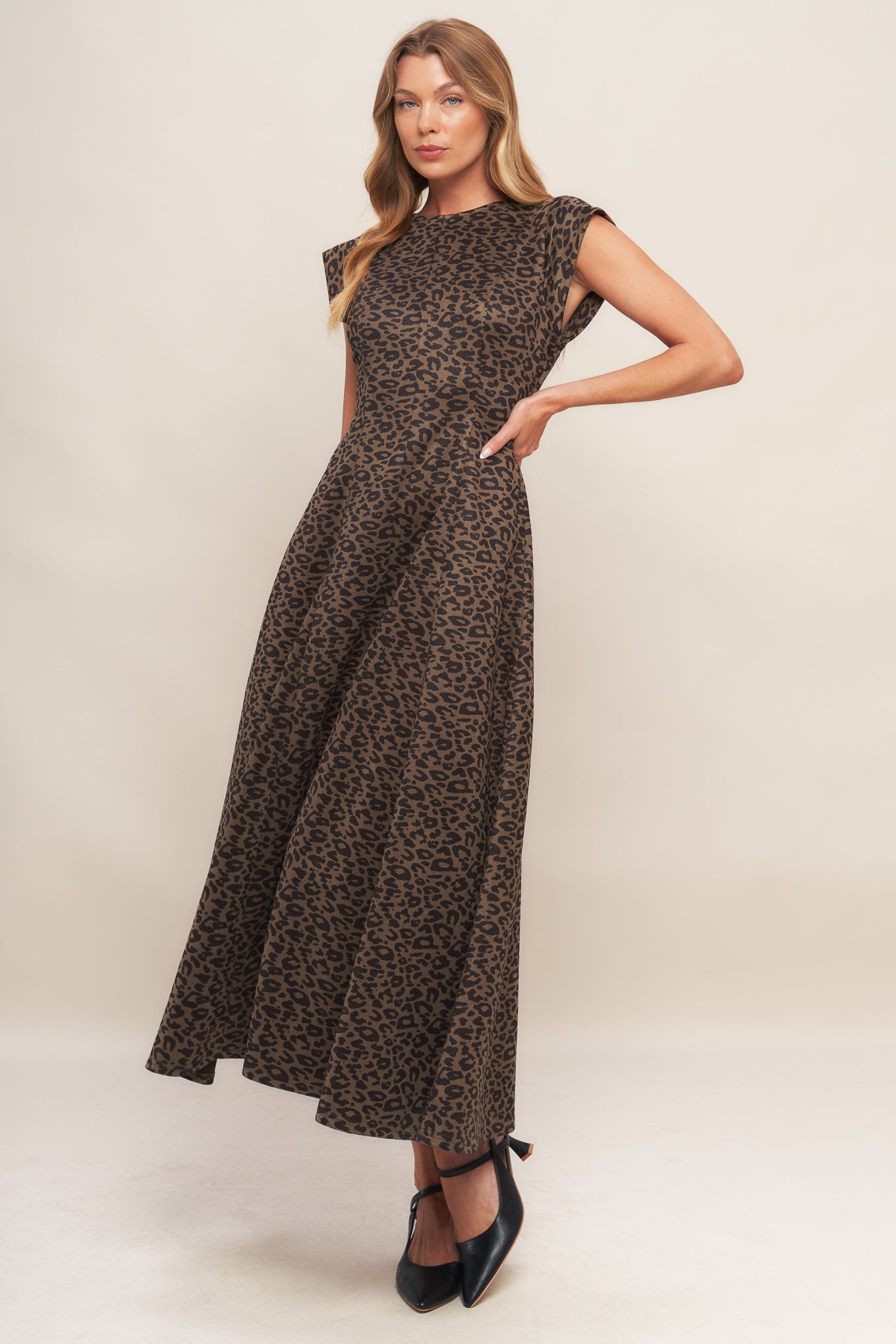 urban midi dress URBAN JUNGLE GLAM SUEDED KNIT MIDI DRESS L Flying Tomato LEOPARD / L