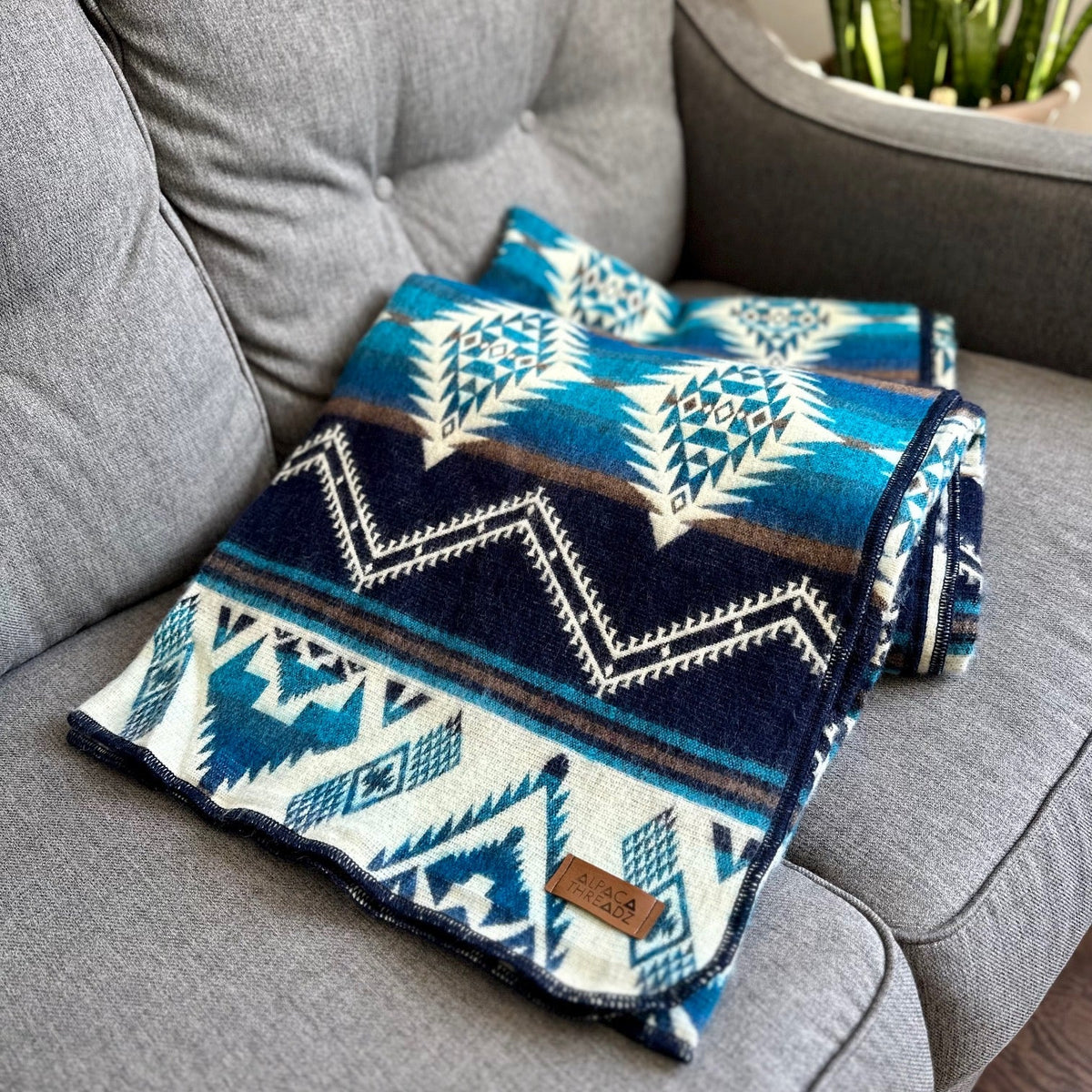 Alpaca Threadz Andean Alpaca Wool Blanket - Cobalt Blue