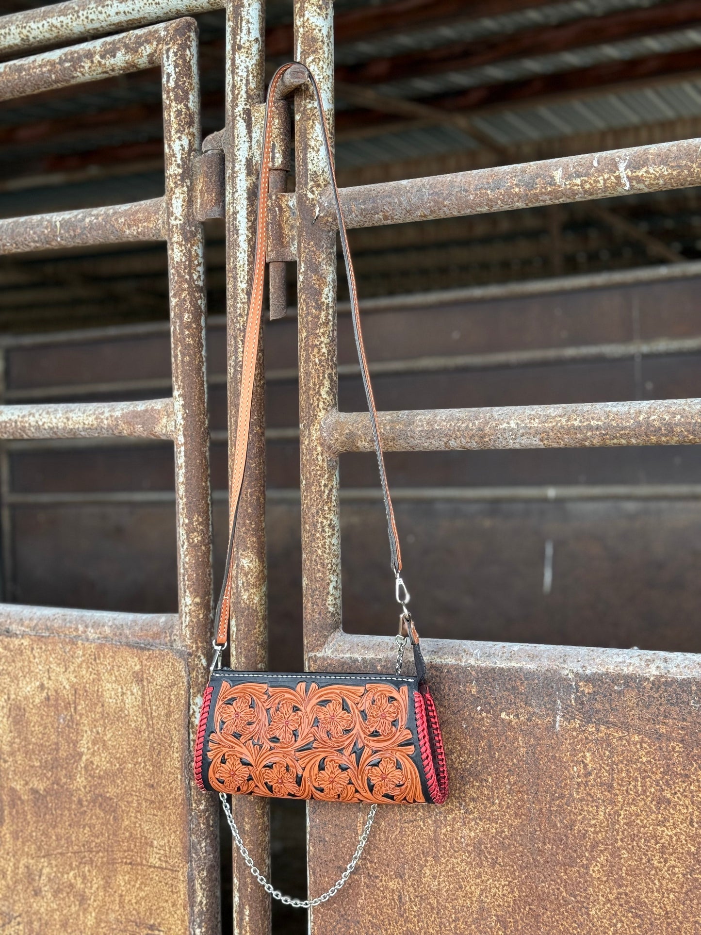 Alamo Saddlery Pony Purse- Red