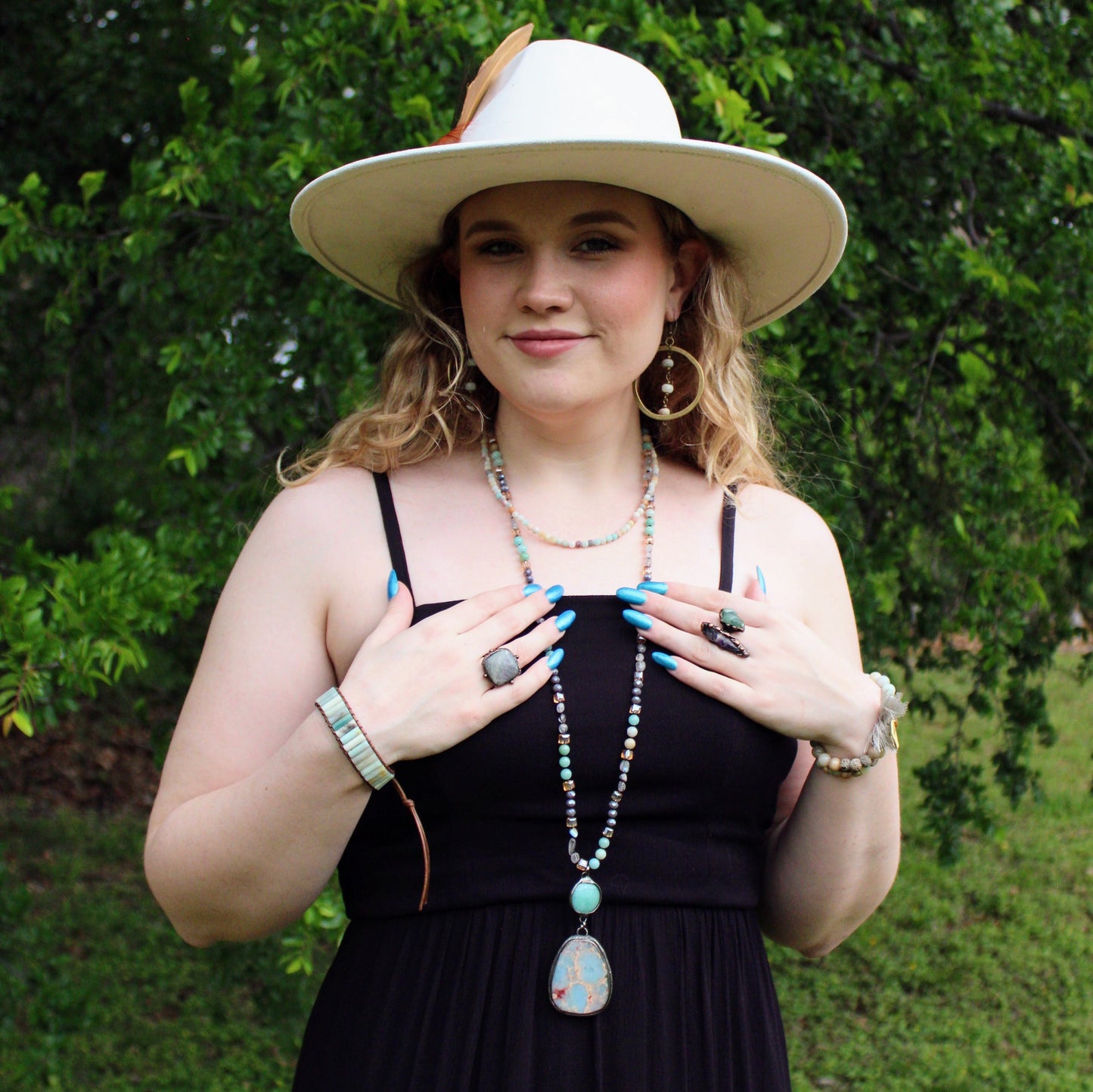 The Jewelry Junkie Western Copper Hoop Earrings w/ Amazonite Beads 200r