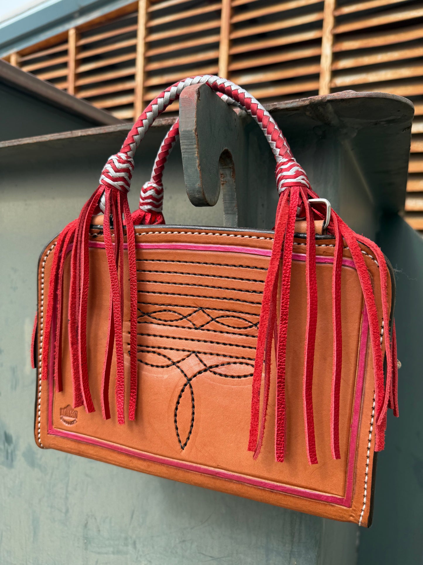 Alamo Saddlery Leave him on RED Bronco Bag
