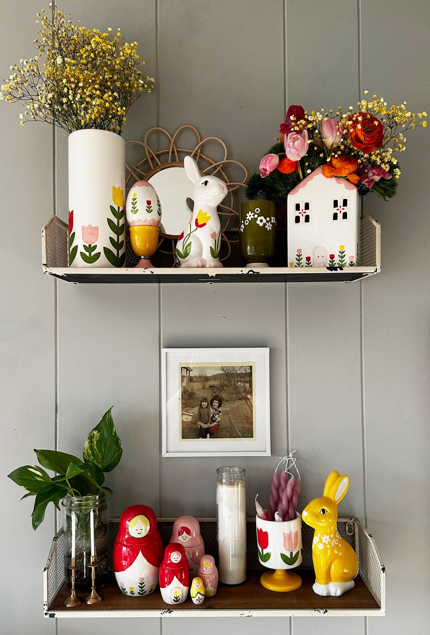 Tulip Fever Hand Poured Candle & Vase - choice of colors