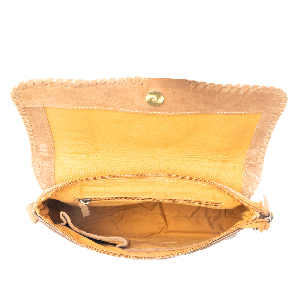 Myra Dustland Trails Handtooled Bag in Desert Hide & Snow Drift
