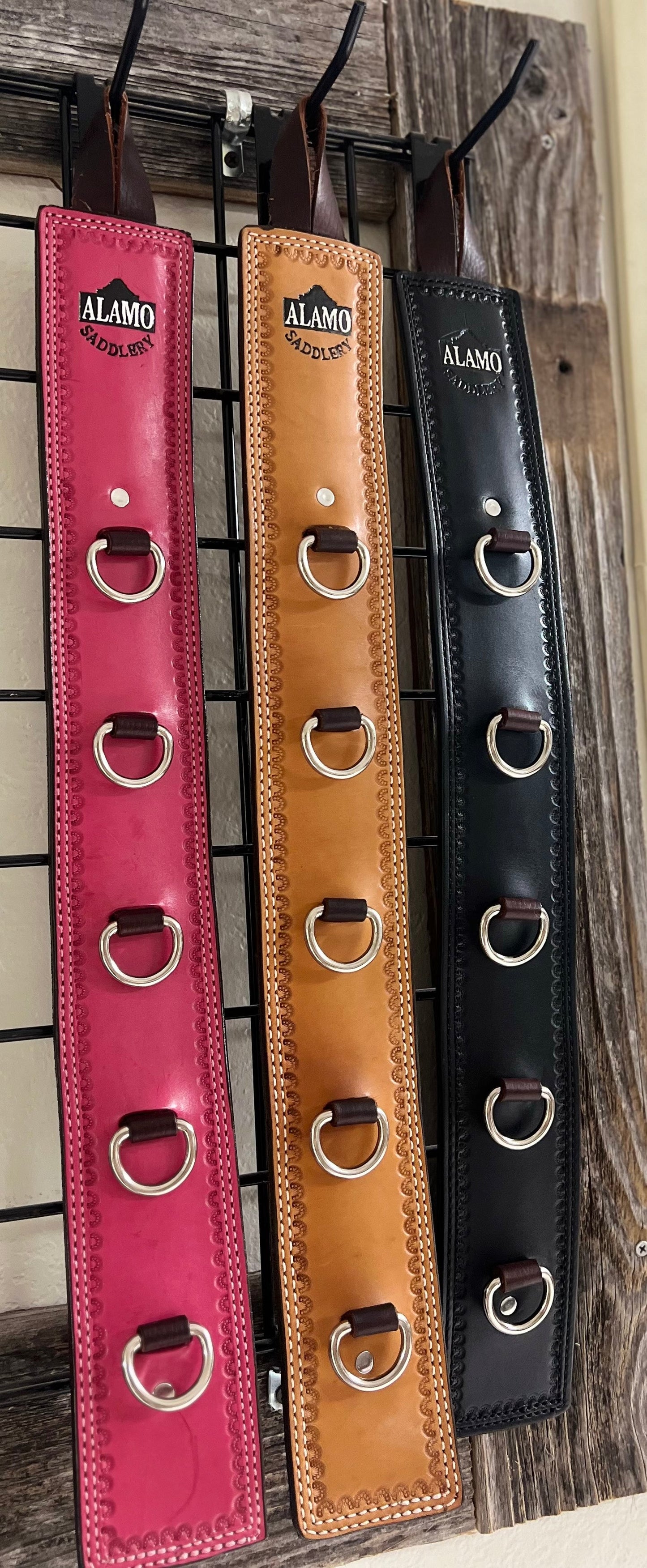 Alamo Saddlery Wild Rag Holder- Pink