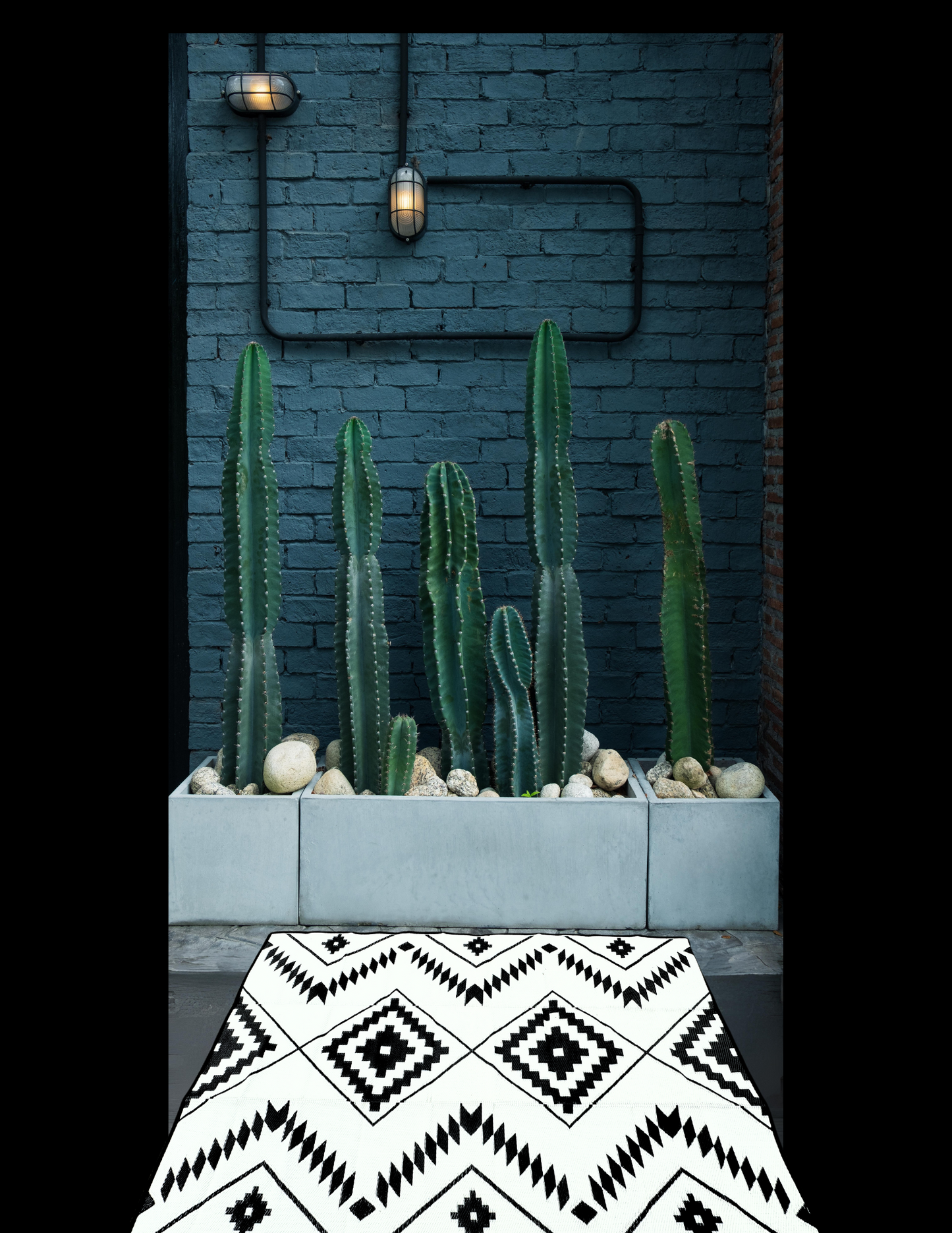 Black + Ivory - 9ft x 12ft - RANCH RUGS -THE DAVIS - Aztec Outdoor Rug Floor Covering