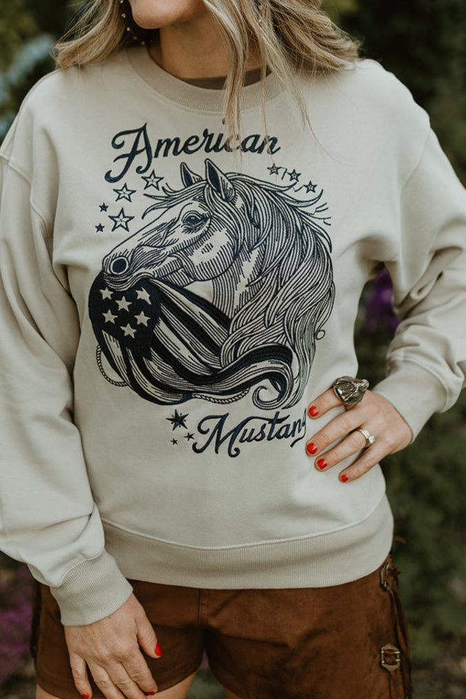 Rodeo Quincy American Mustang Pullover