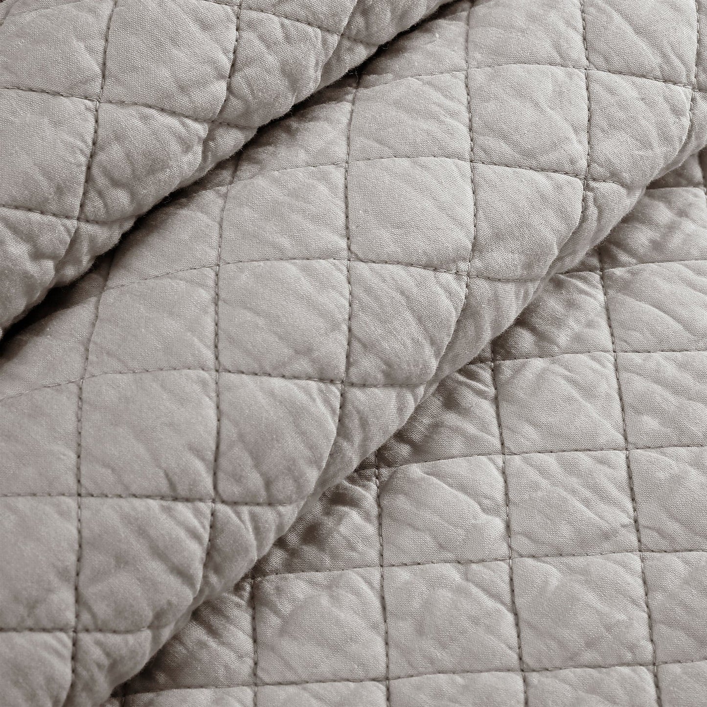 Ava Diamond Oversized Cotton Quilt Set choice of colors