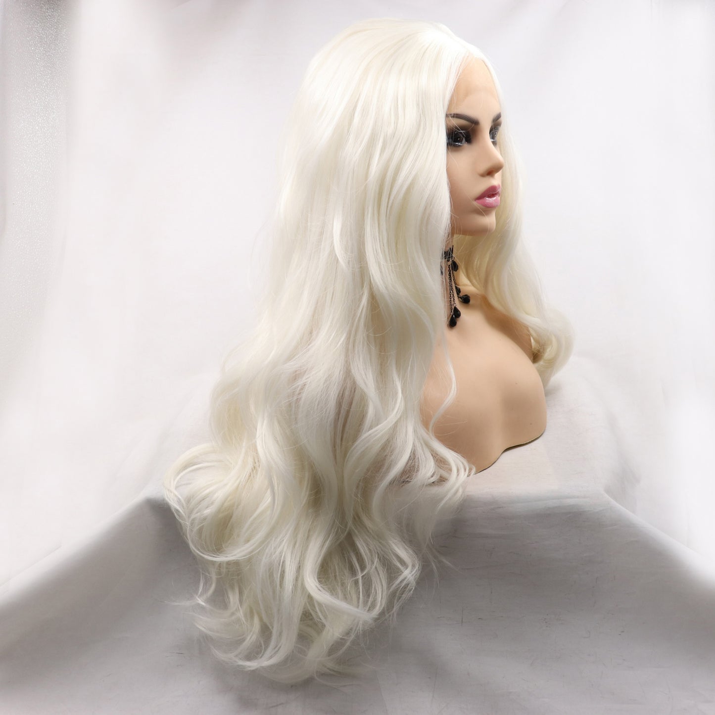 Long Platinum Blonde Wig 13*3" Lace Front Wigs Synthetic Long Wavy 24" 130% Density