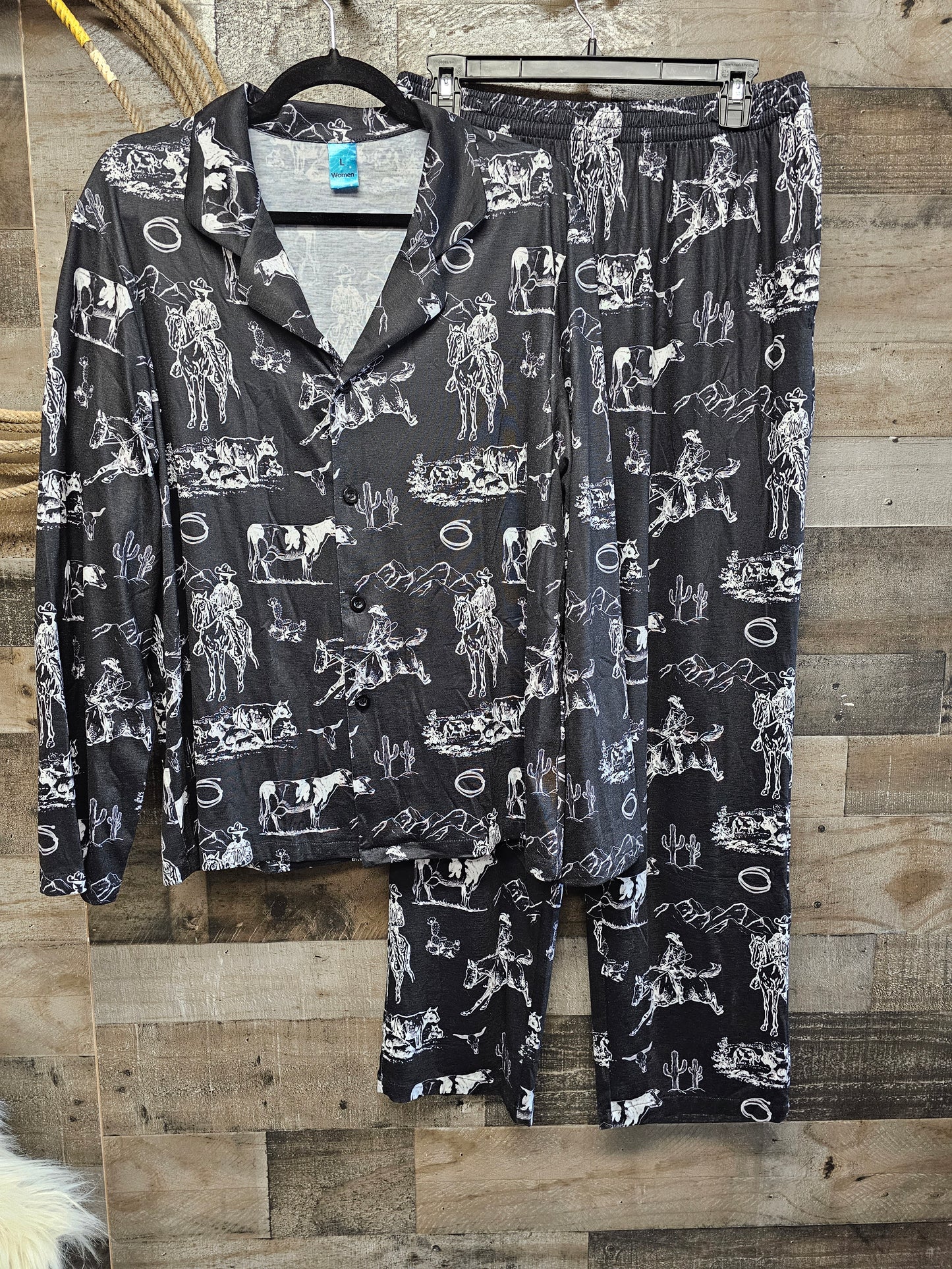 Ranch Life Women's Western Pajama Set