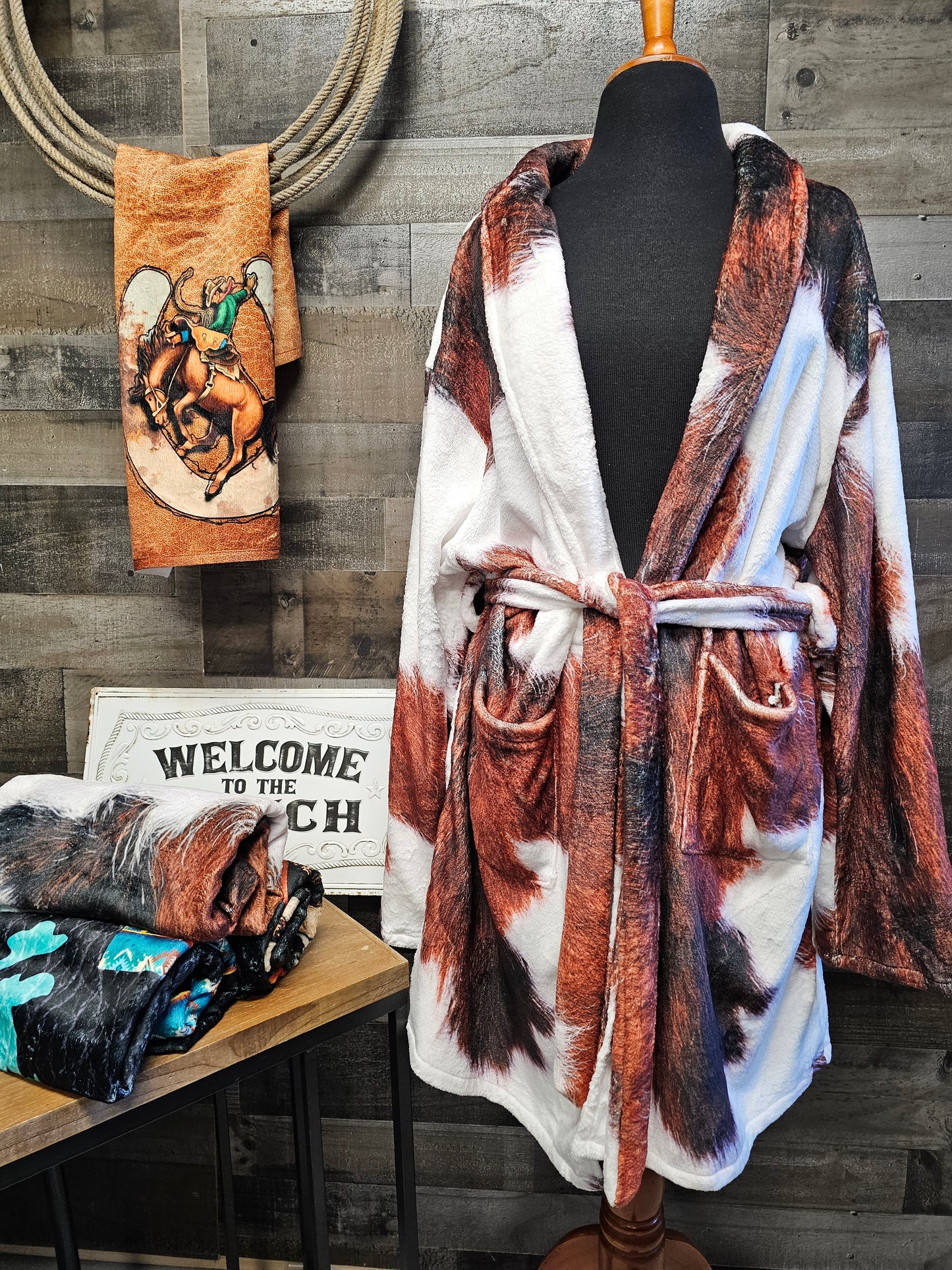 Sample Sale Brown Cowhide Print Women's Western Bath Robe size LARGE