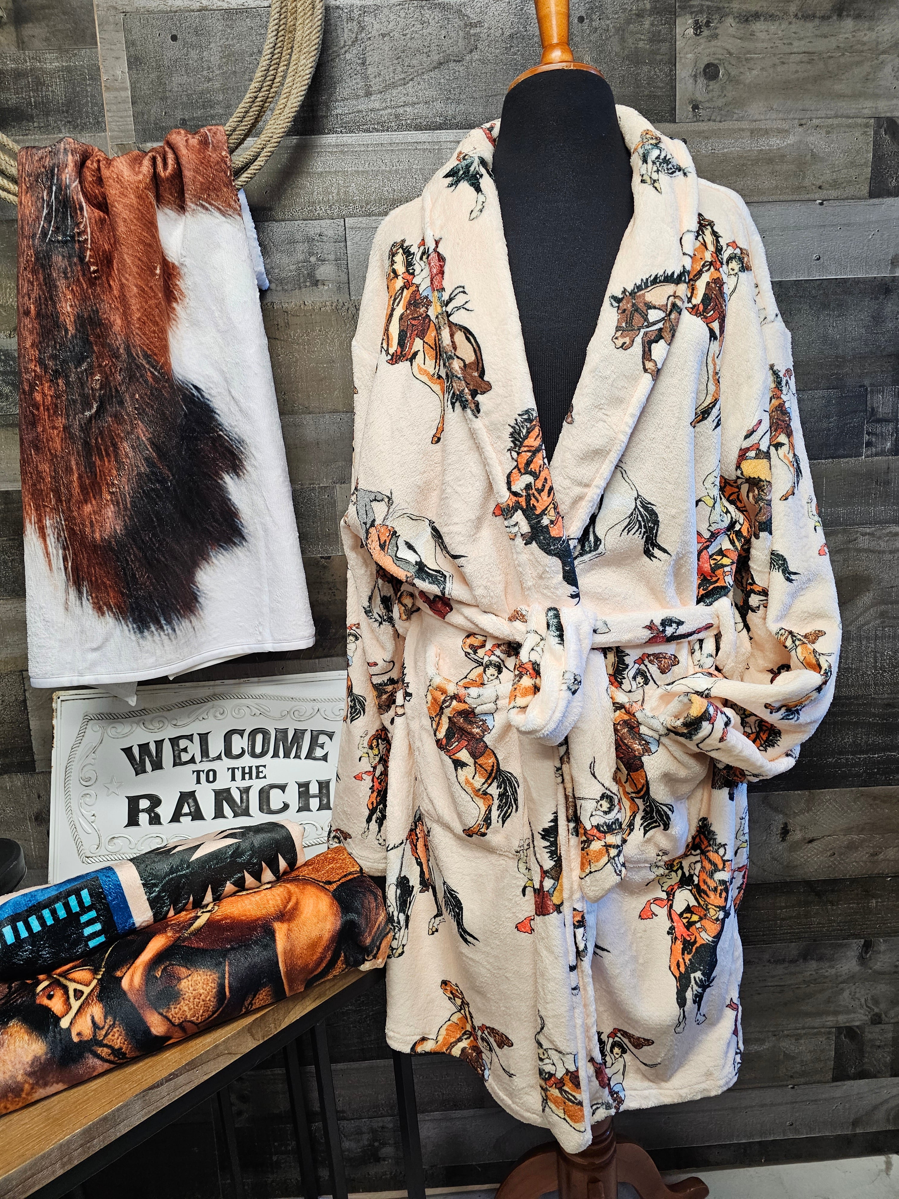 Vintage Cowgirl Women s Bath Robe