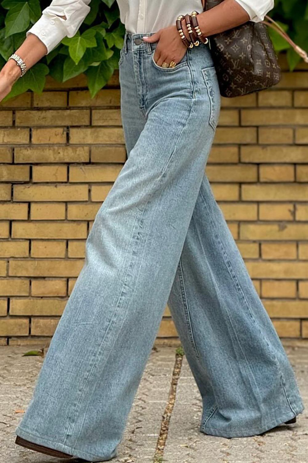 Wide Leg Jeans with Pockets 31" INSEAM