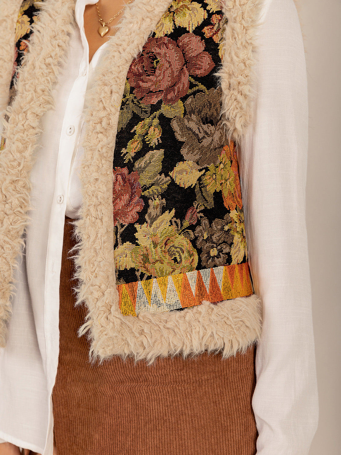 Floral Tapestry Faux Fur Trim Vest