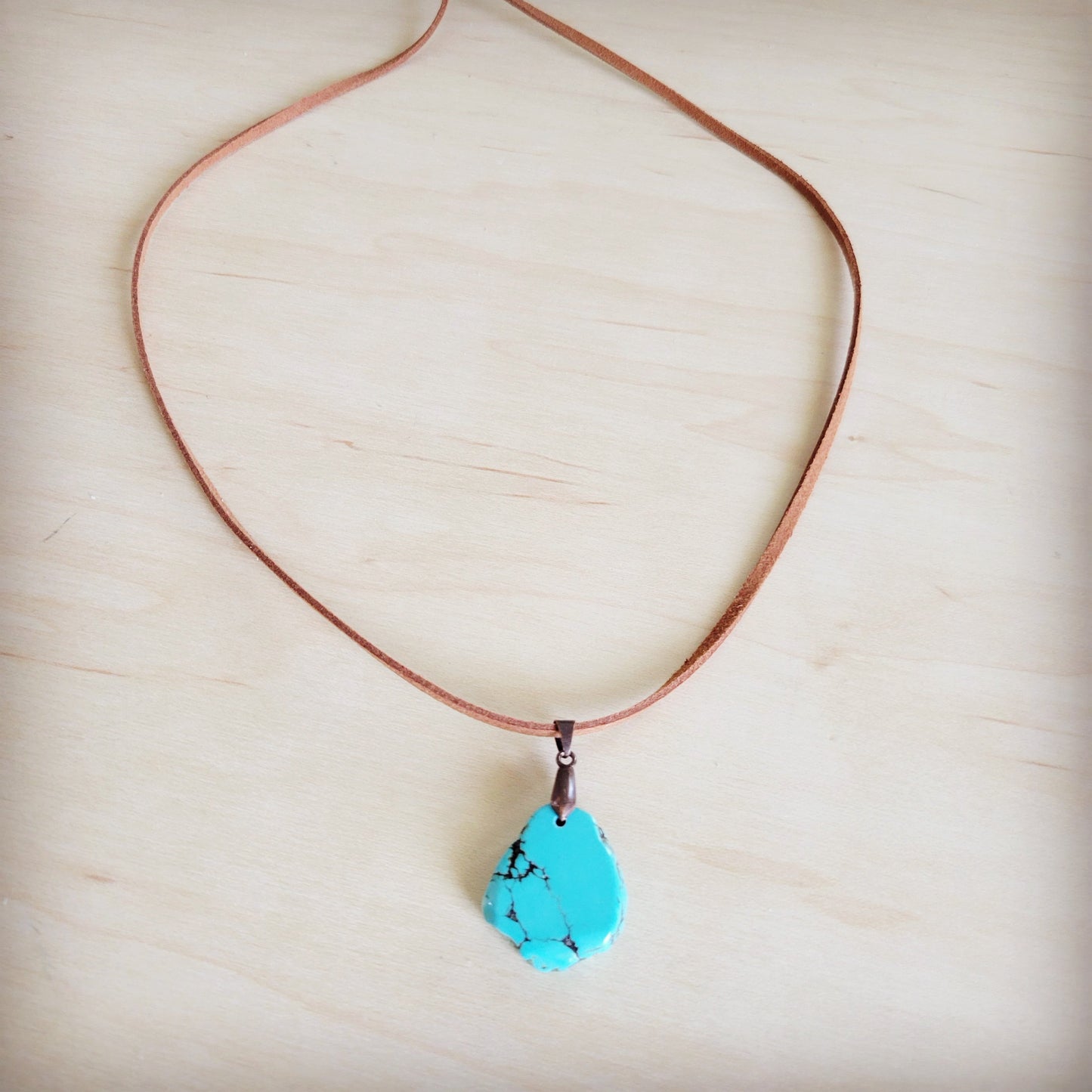 The Jewelry Junkie **Turquoise Slab Pendant on Leather Cord Necklace 254d