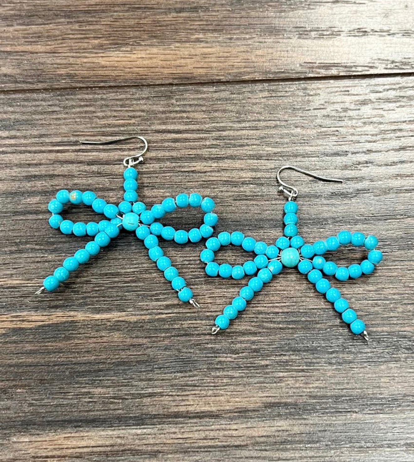 Faux 4mm Turquoise Bow Earrings