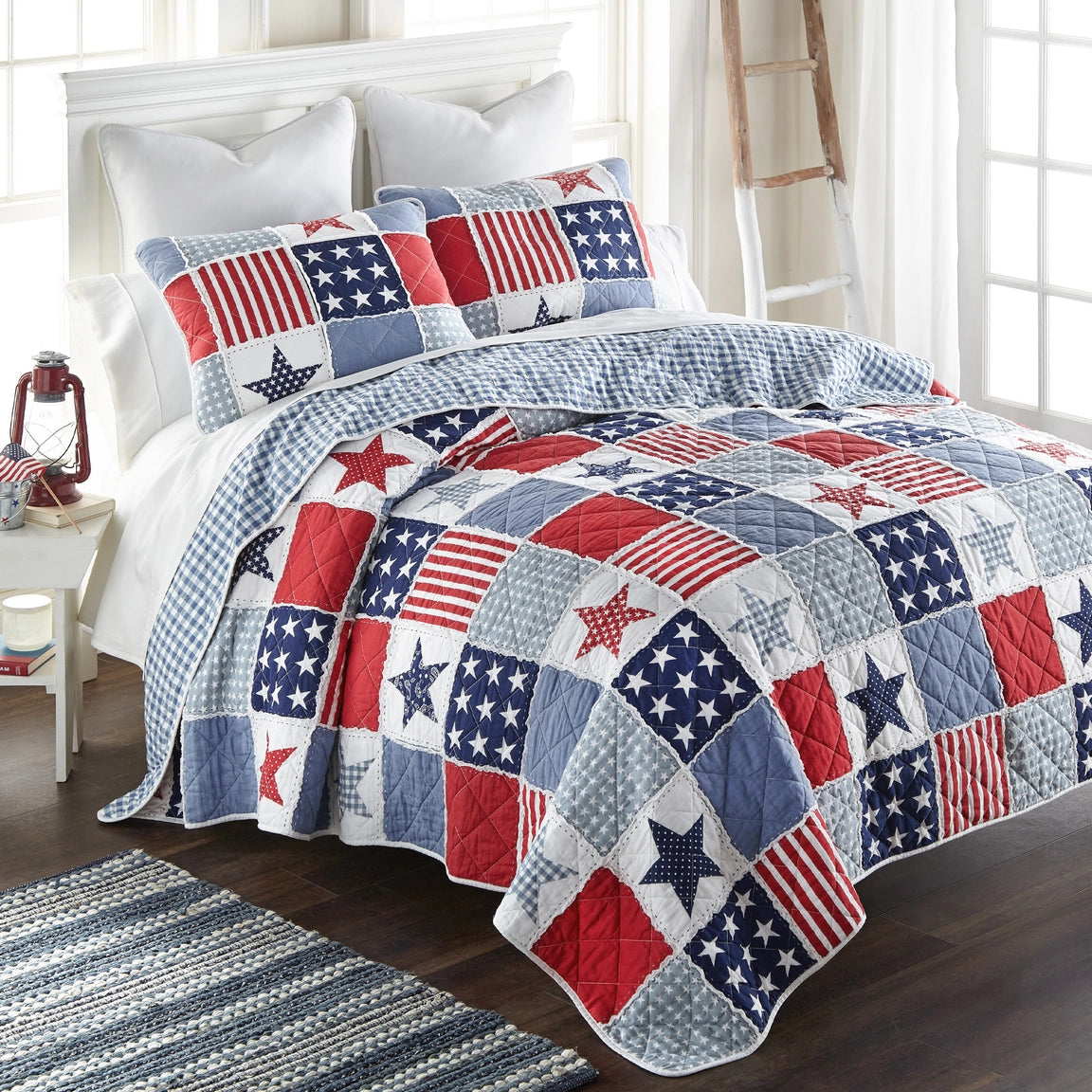 Stars & Stripes Bedding Set