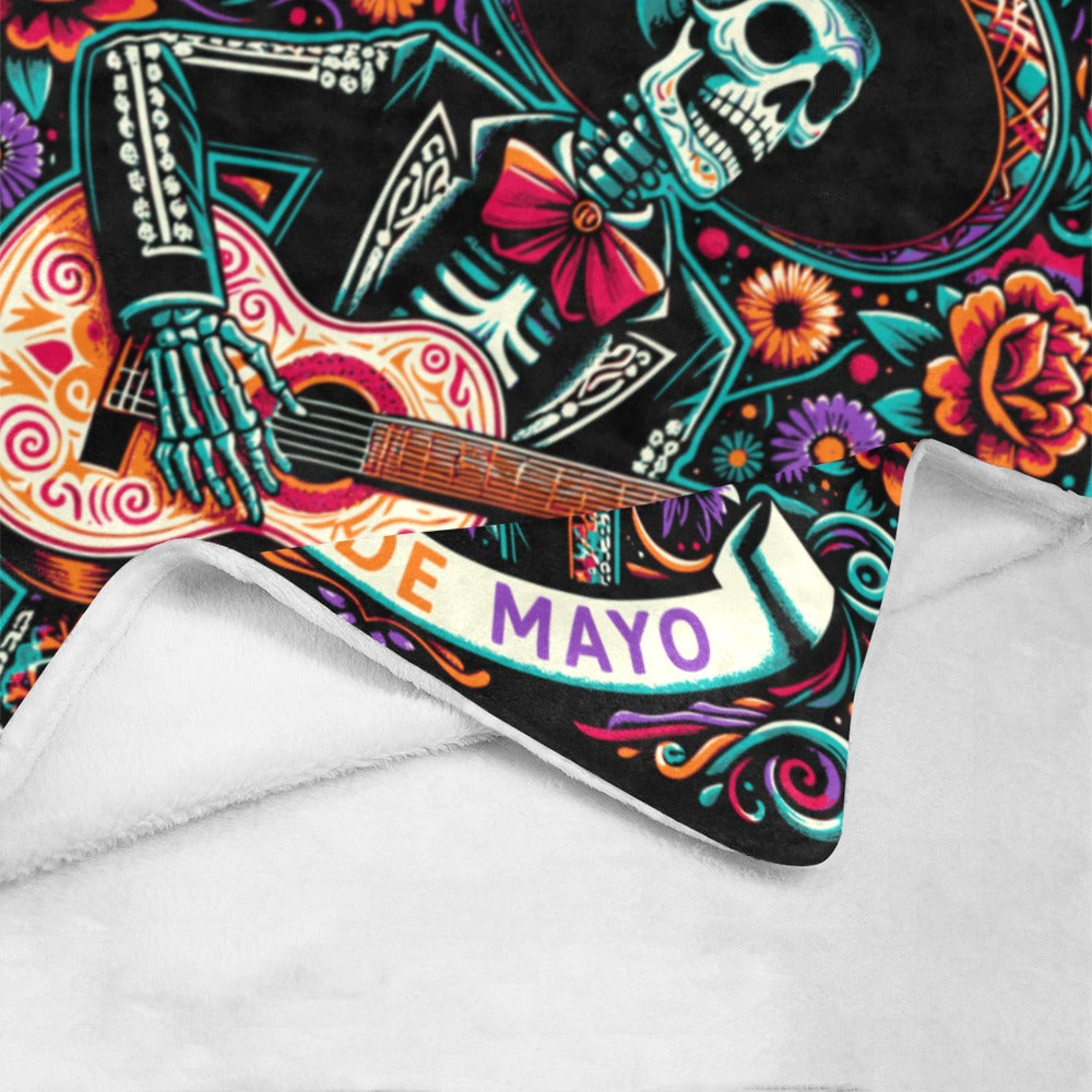 Cinco De Mayo Dia de los Muertes Throw Blanket Ultra-Soft Micro Fleece Blanket 60" x 80" Made in America
