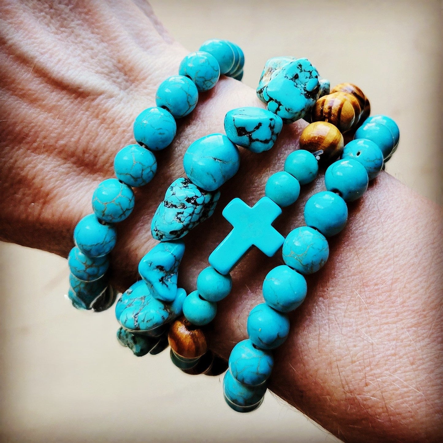 The Jewelry Junkie Bracelet Bar-Wood & Blue Turquoise Beads 806u