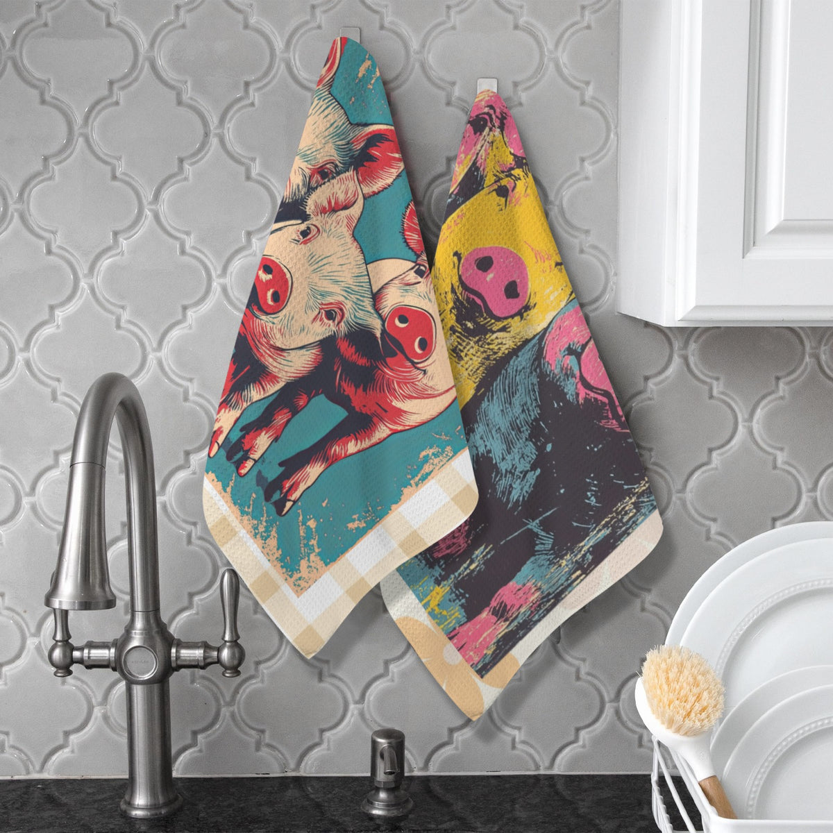 Baha Ranch Groovy Flower Pigs set of 2 Kitchen Towels Made in America