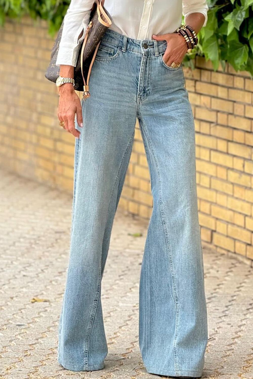 Wide Leg Jeans with Pockets 31" INSEAM