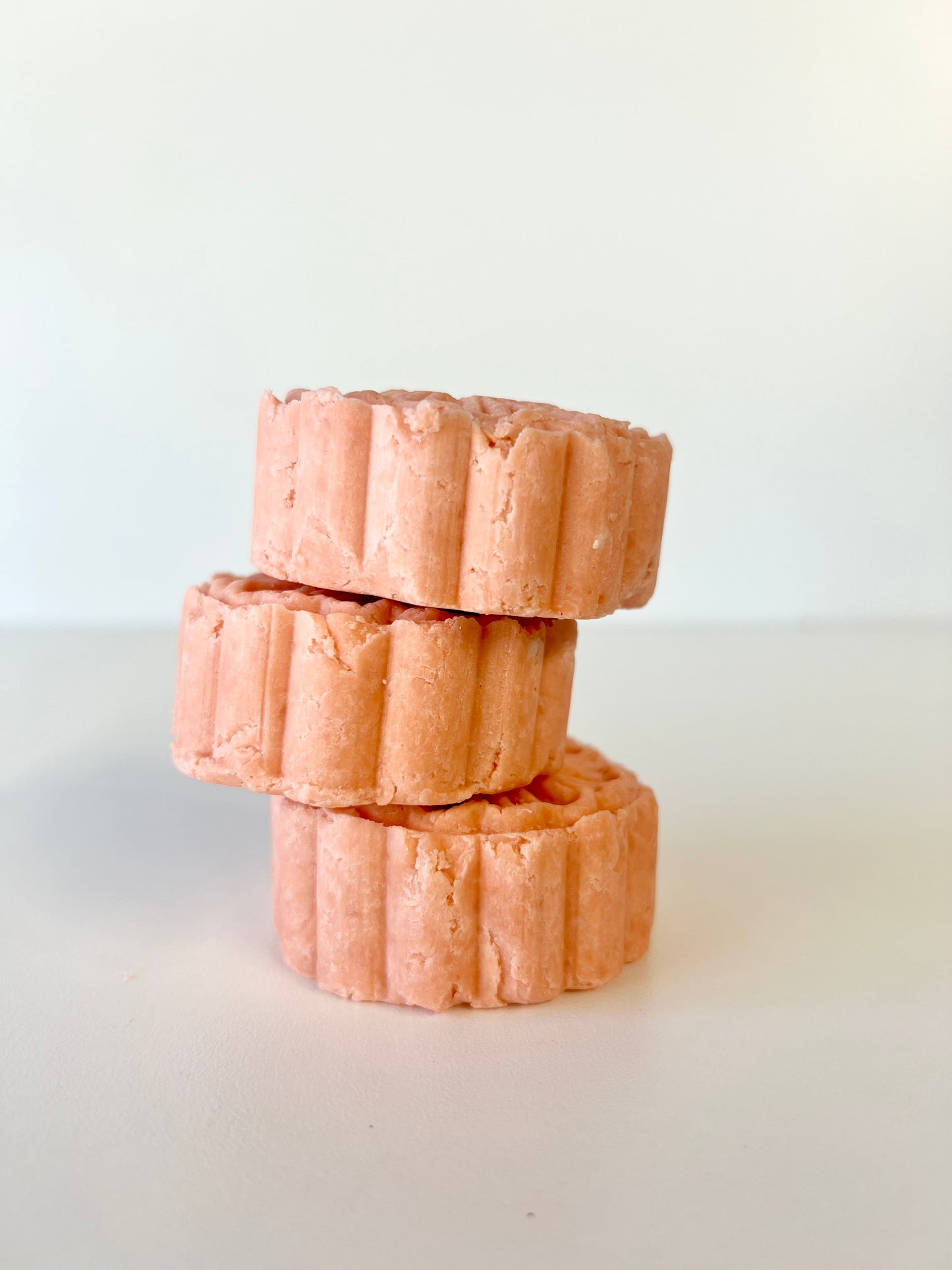 Farmhouse Lather Hello Darlin Shampoo Bar