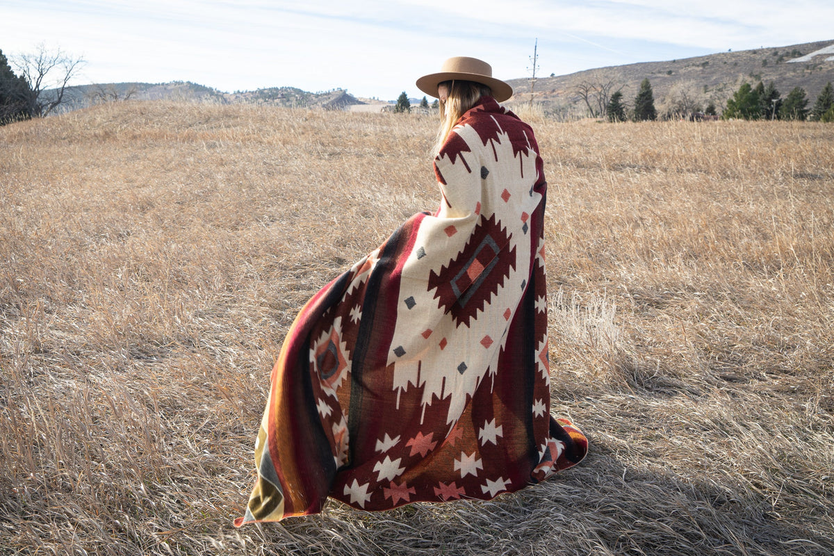 Alpaca Threadz Andean Alpaca Wool Blanket - Western