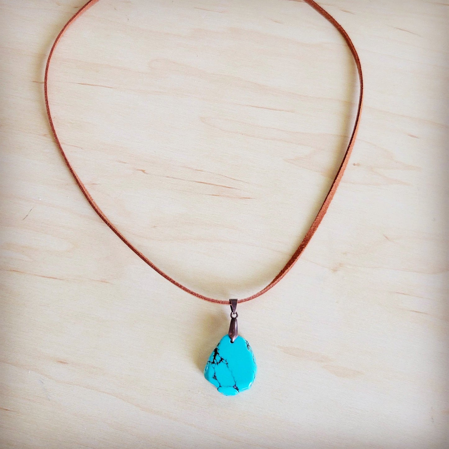 The Jewelry Junkie **Turquoise Slab Pendant on Leather Cord Necklace 254d