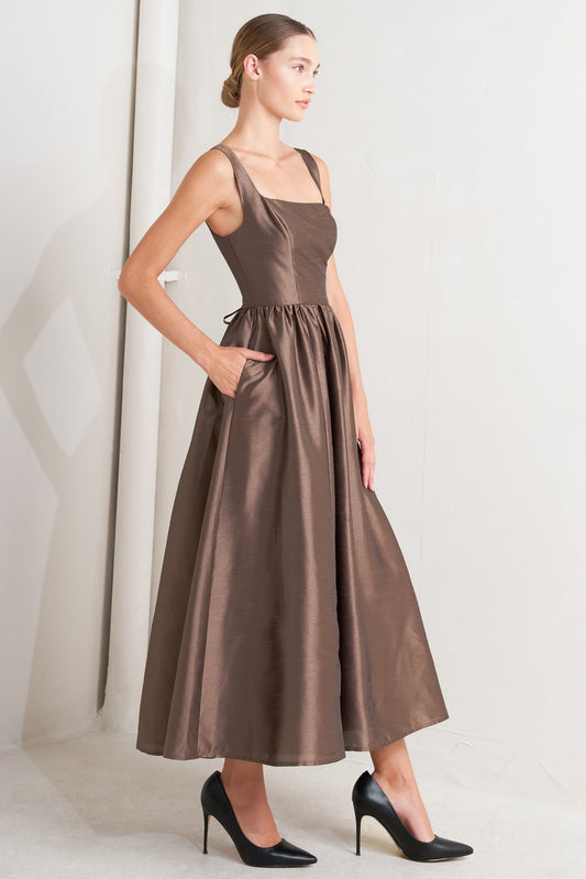 Flying Tomato Cafe Luster Woven Midi Dress