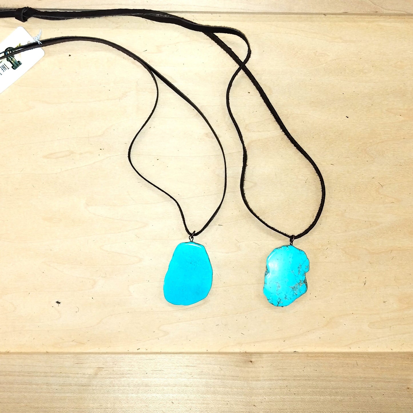 The Jewelry Junkie **Turquoise Slab Pendant on Leather Cord Necklace 254d
