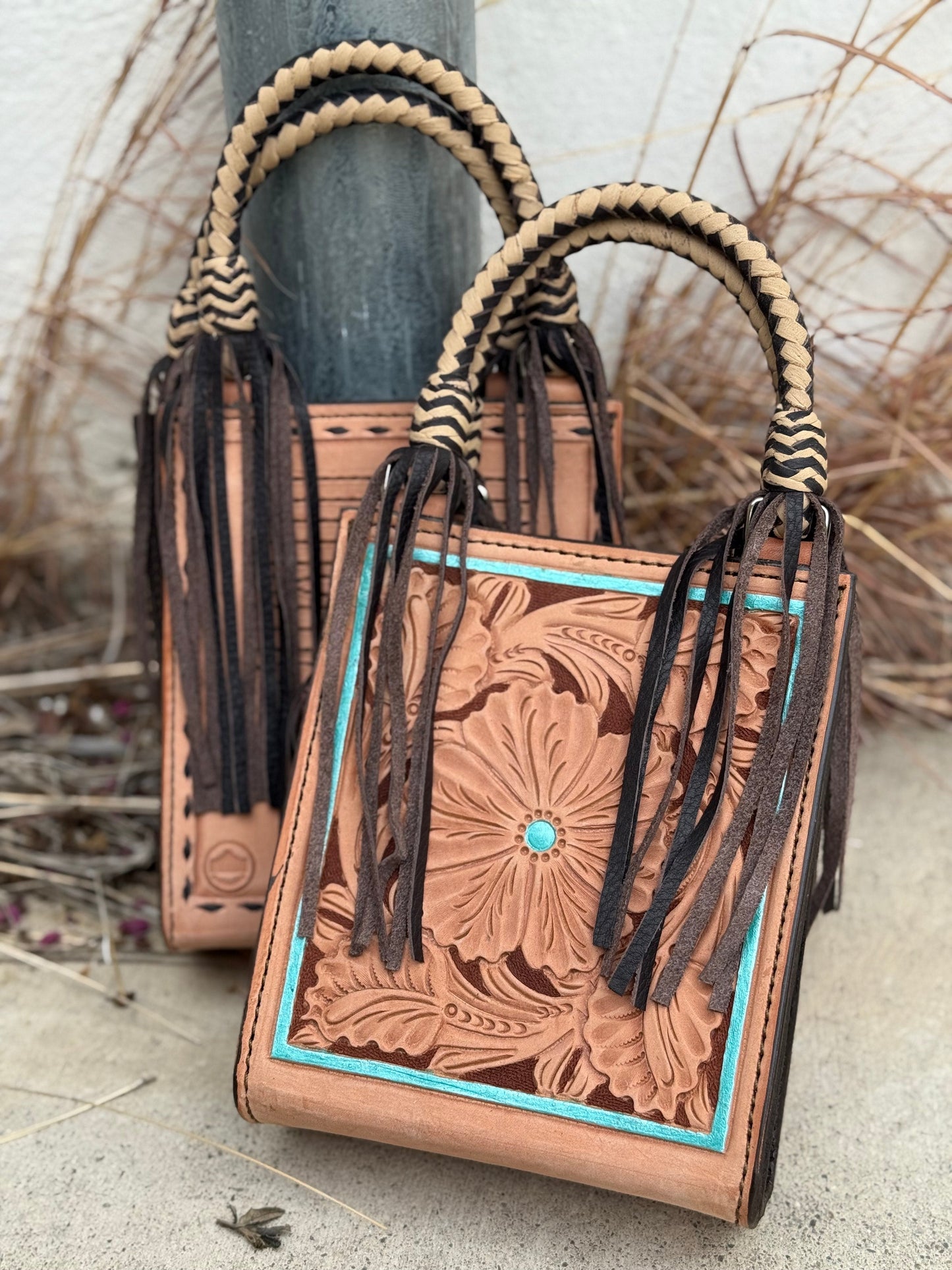 Alamo Saddlery The Card Handbags- El Pinto w Tassel (full Roughout)