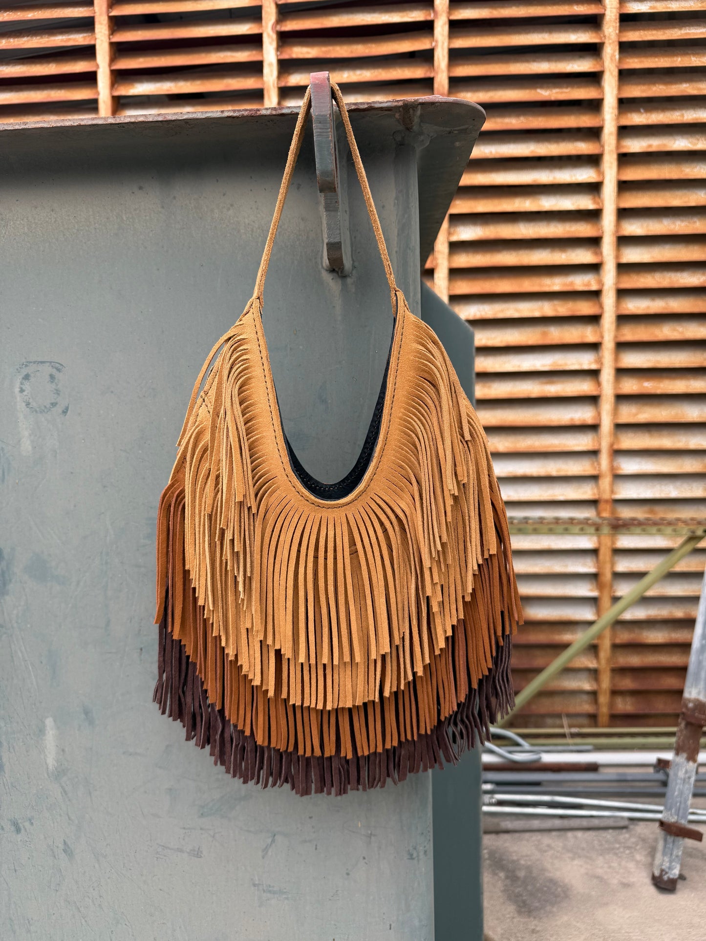 Alamo Saddlery Natural Ombre- Rowdy Rag Bag