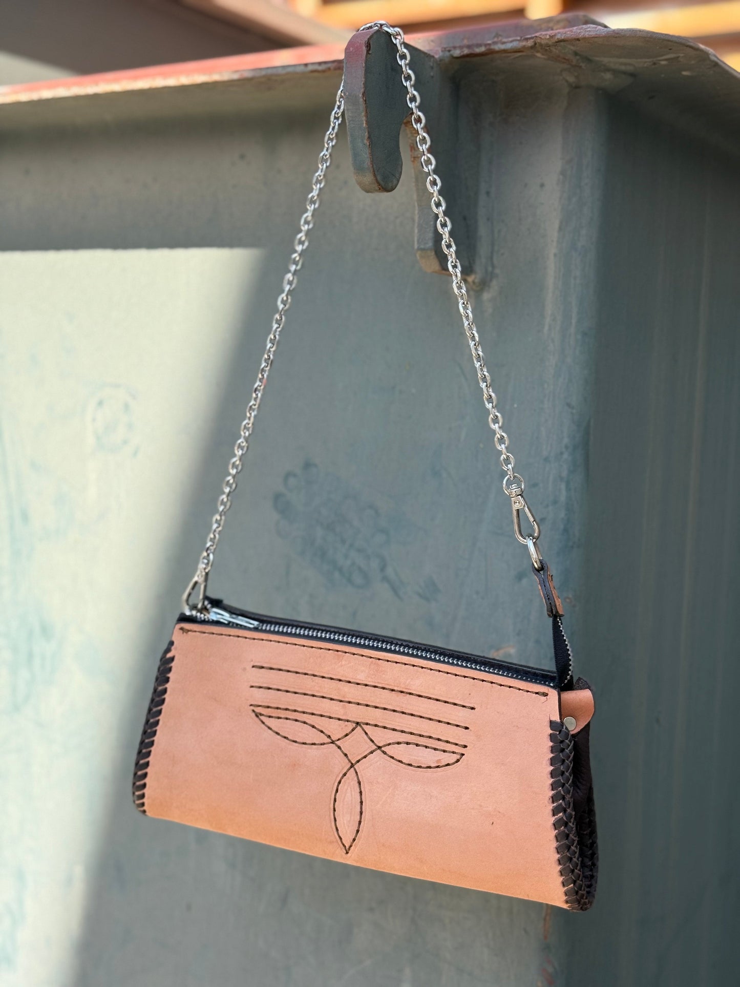Alamo Saddlery Pony Purse- Cowboy Stitch