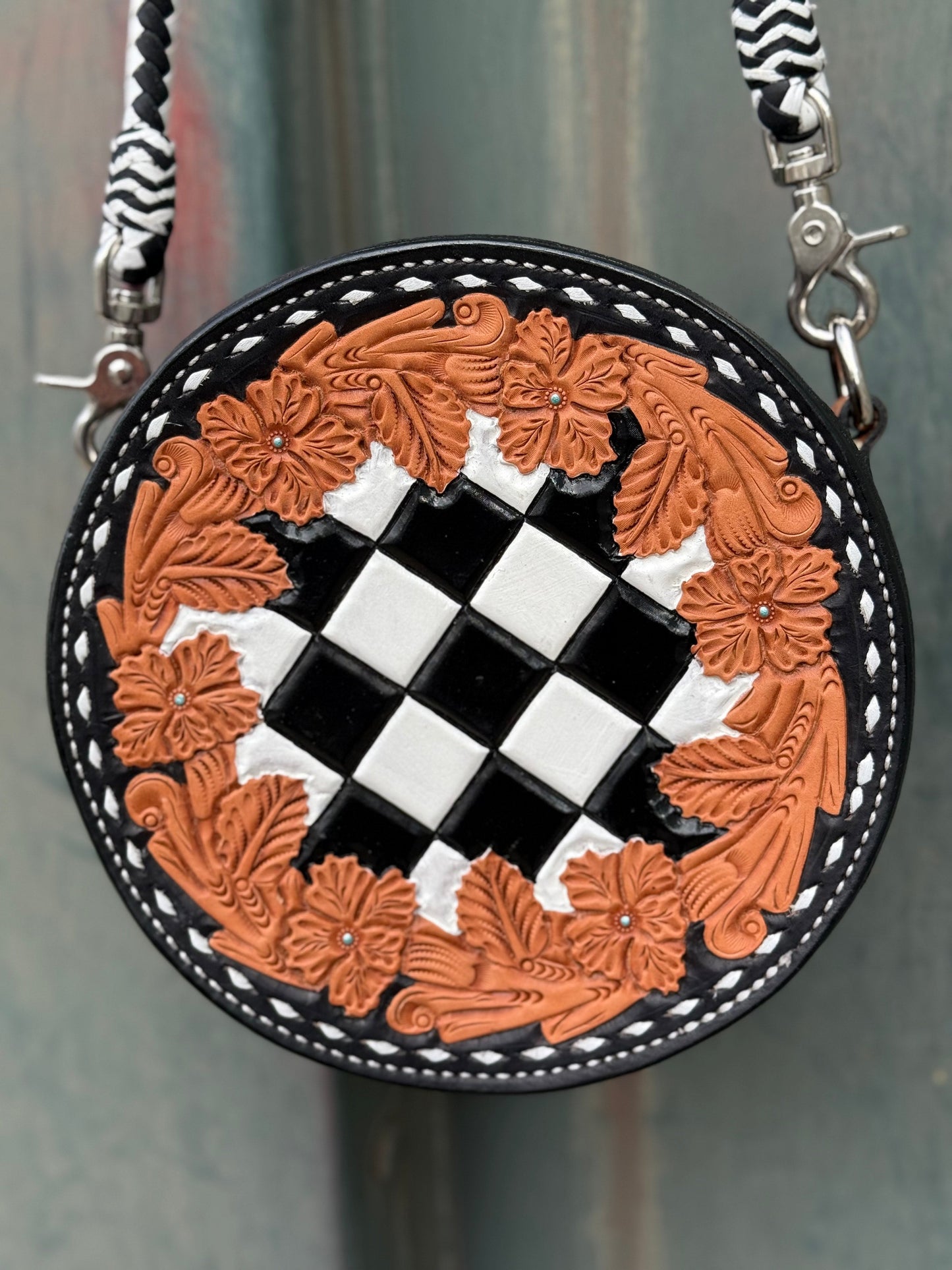 Alamo Saddlery 8" Canteen- Checkered