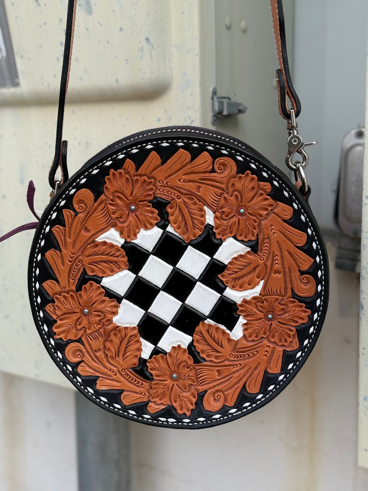 Alamo Saddlery 11" Canteen- Checkered