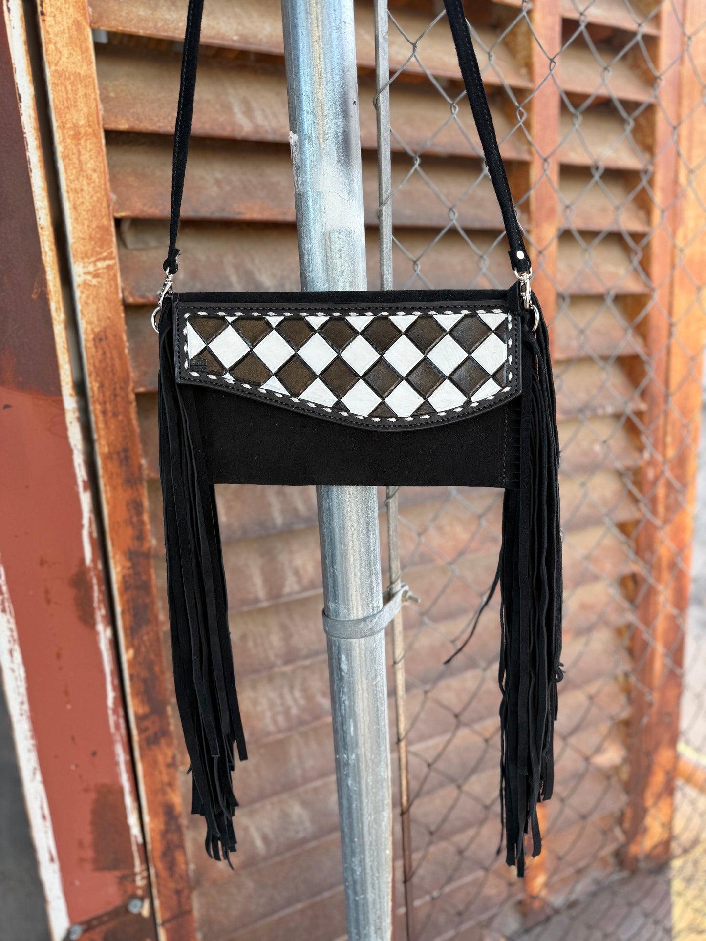 Alamo Saddlery Fringe Clutch- Checkered in black