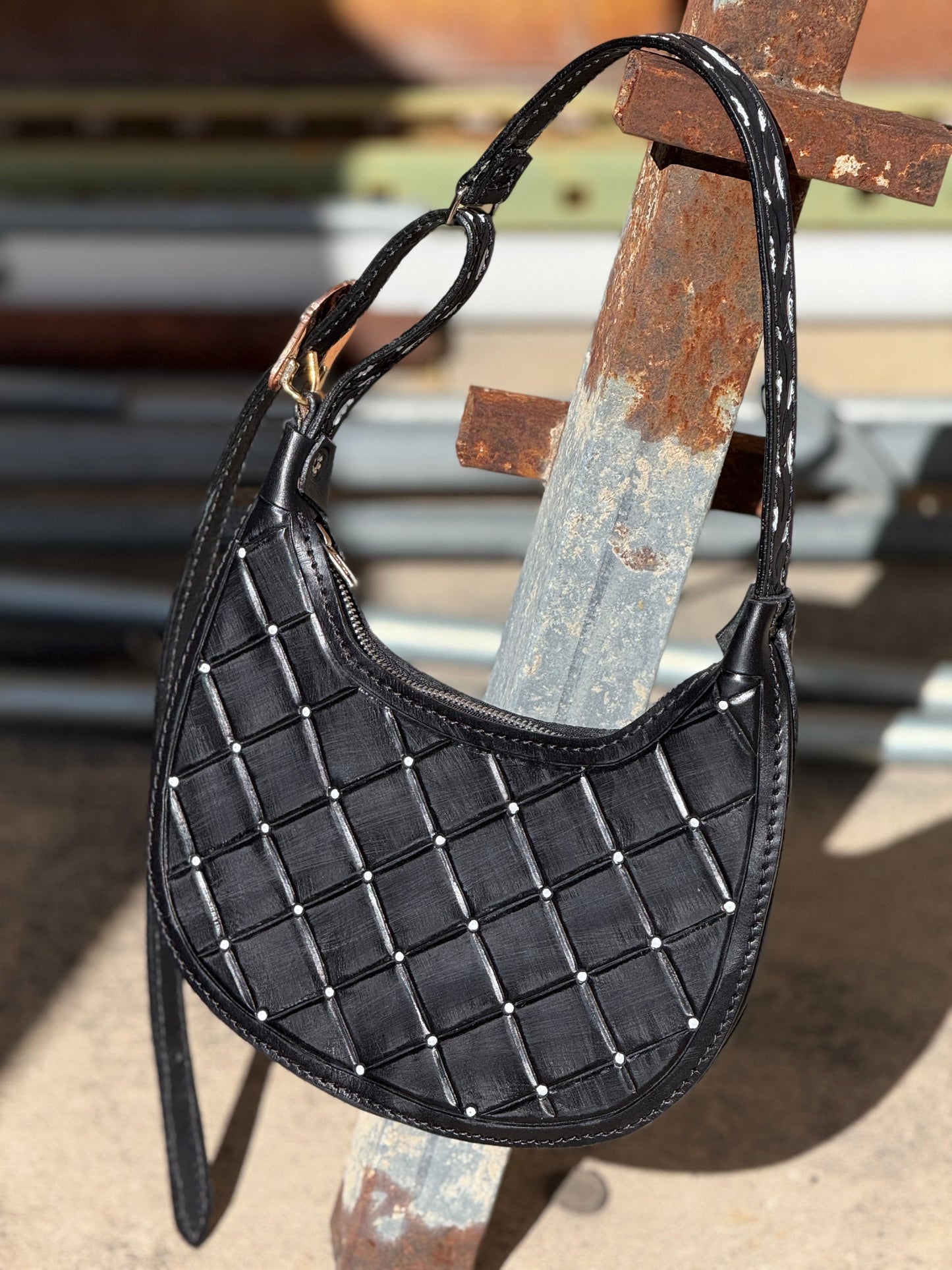 Alamo Saddlery Pistol Purse- Revolver