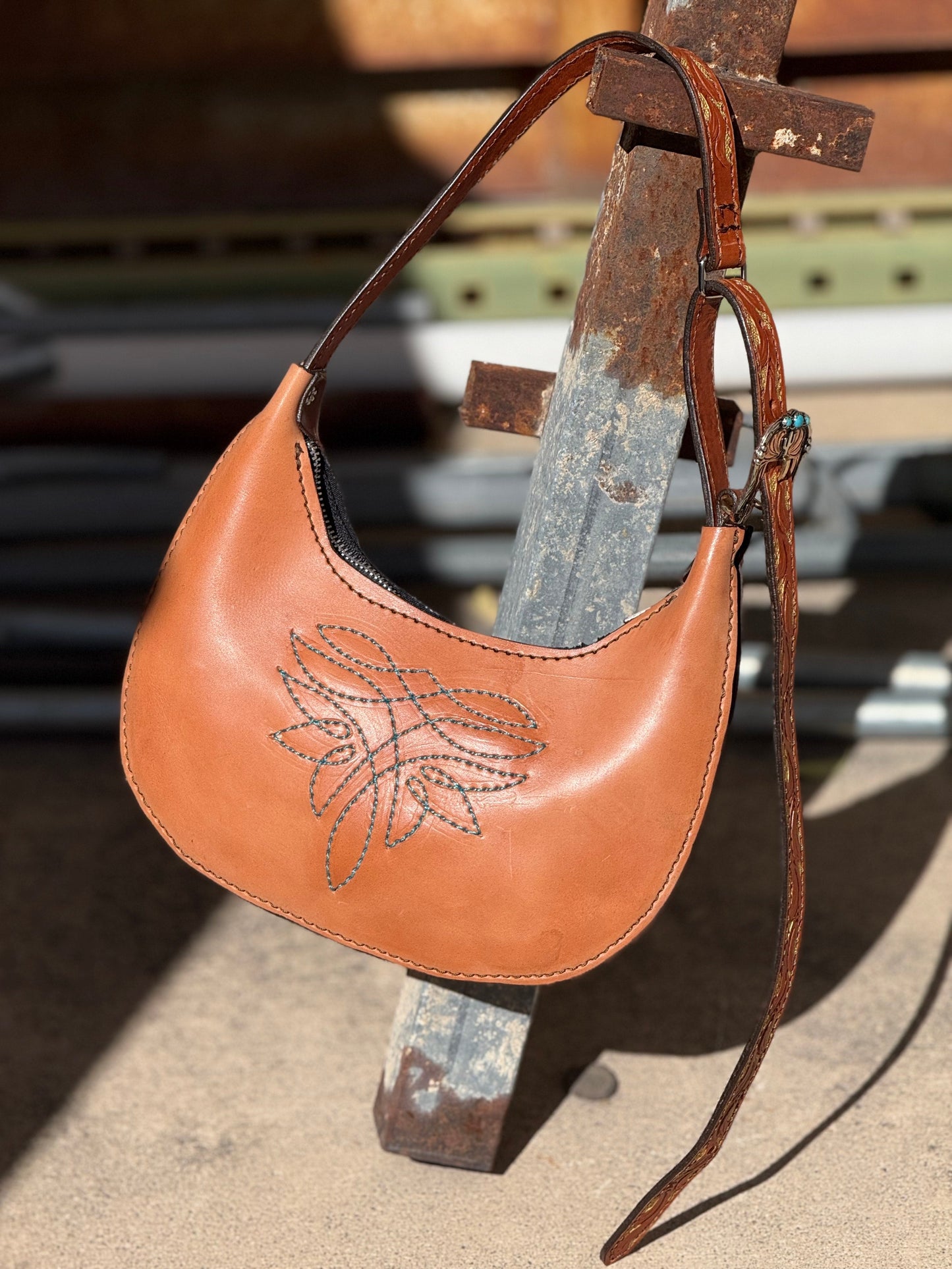 Alamo Saddlery Pistol Purse- Cactus
