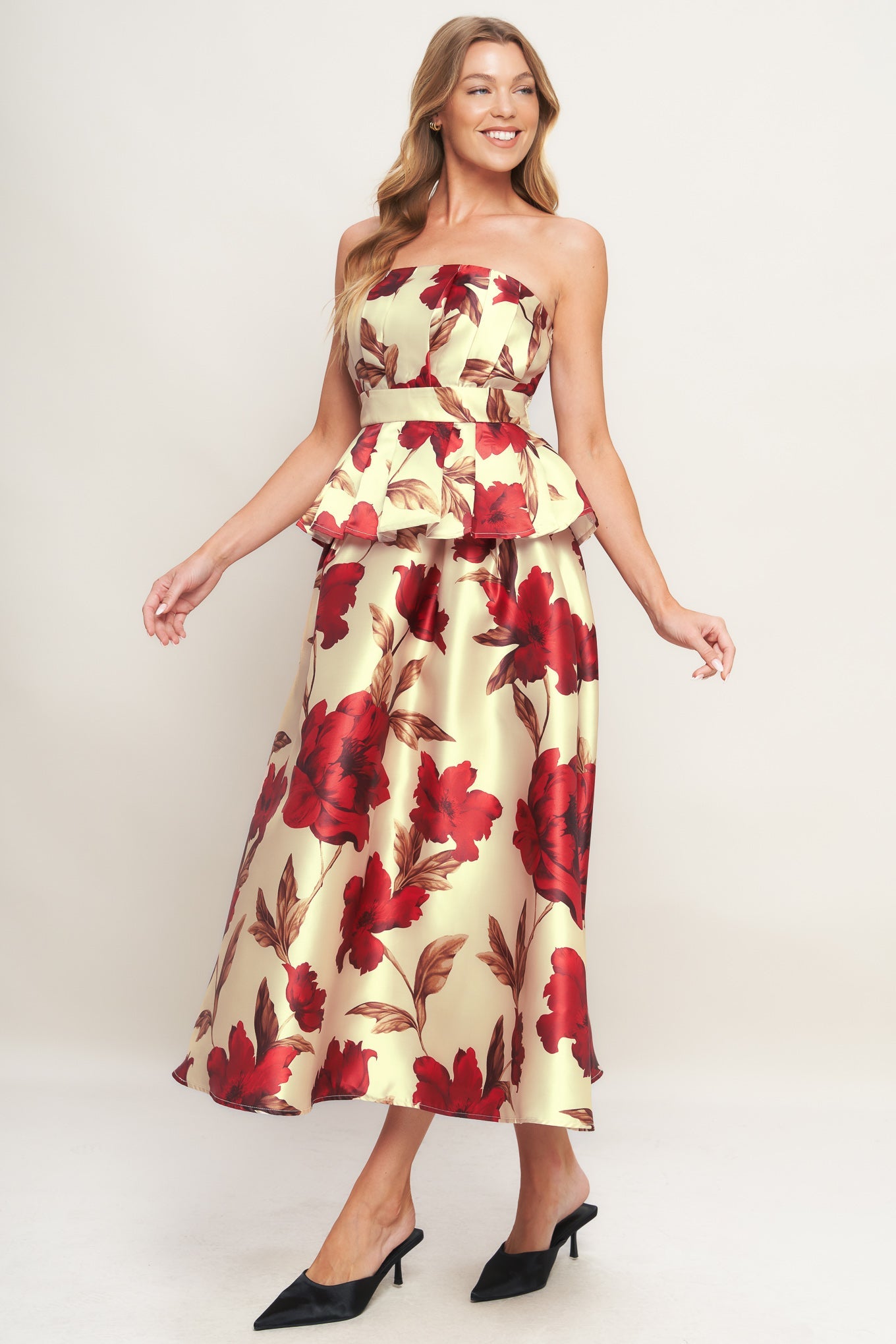 Flying Tomato Holiday Blossom Woven Top