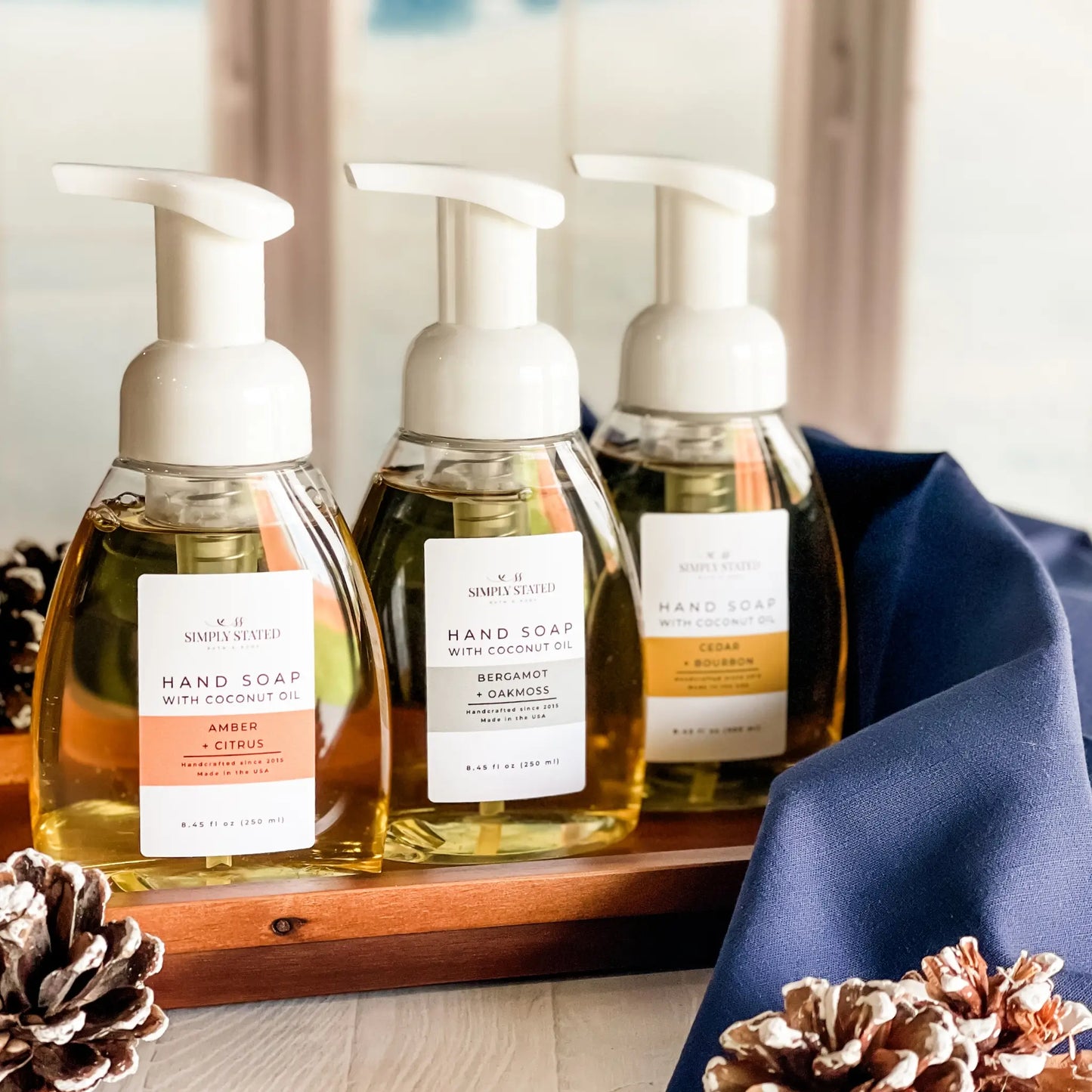 Bergamot + Oakmoss Men’s Foaming Hand Soap
