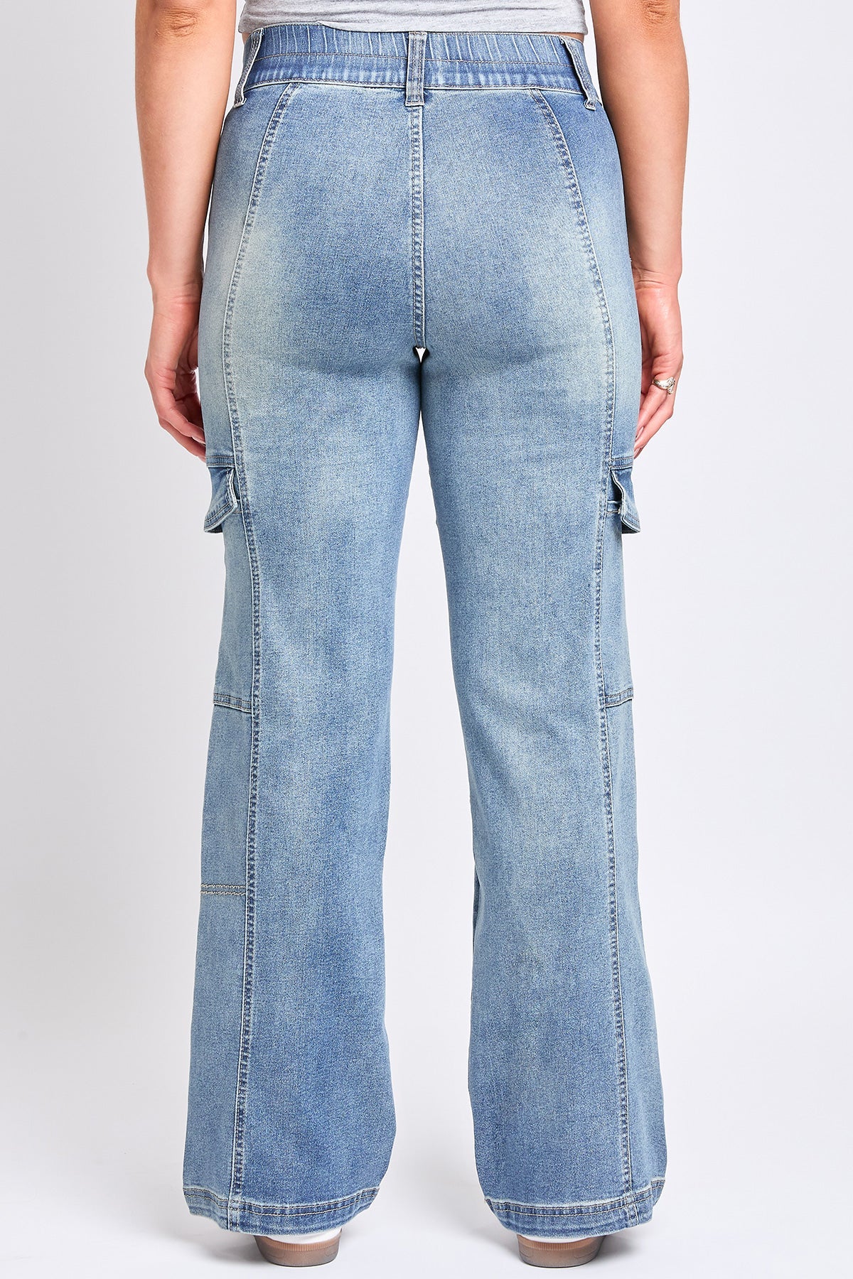 Women's Straight Cargo Jeans