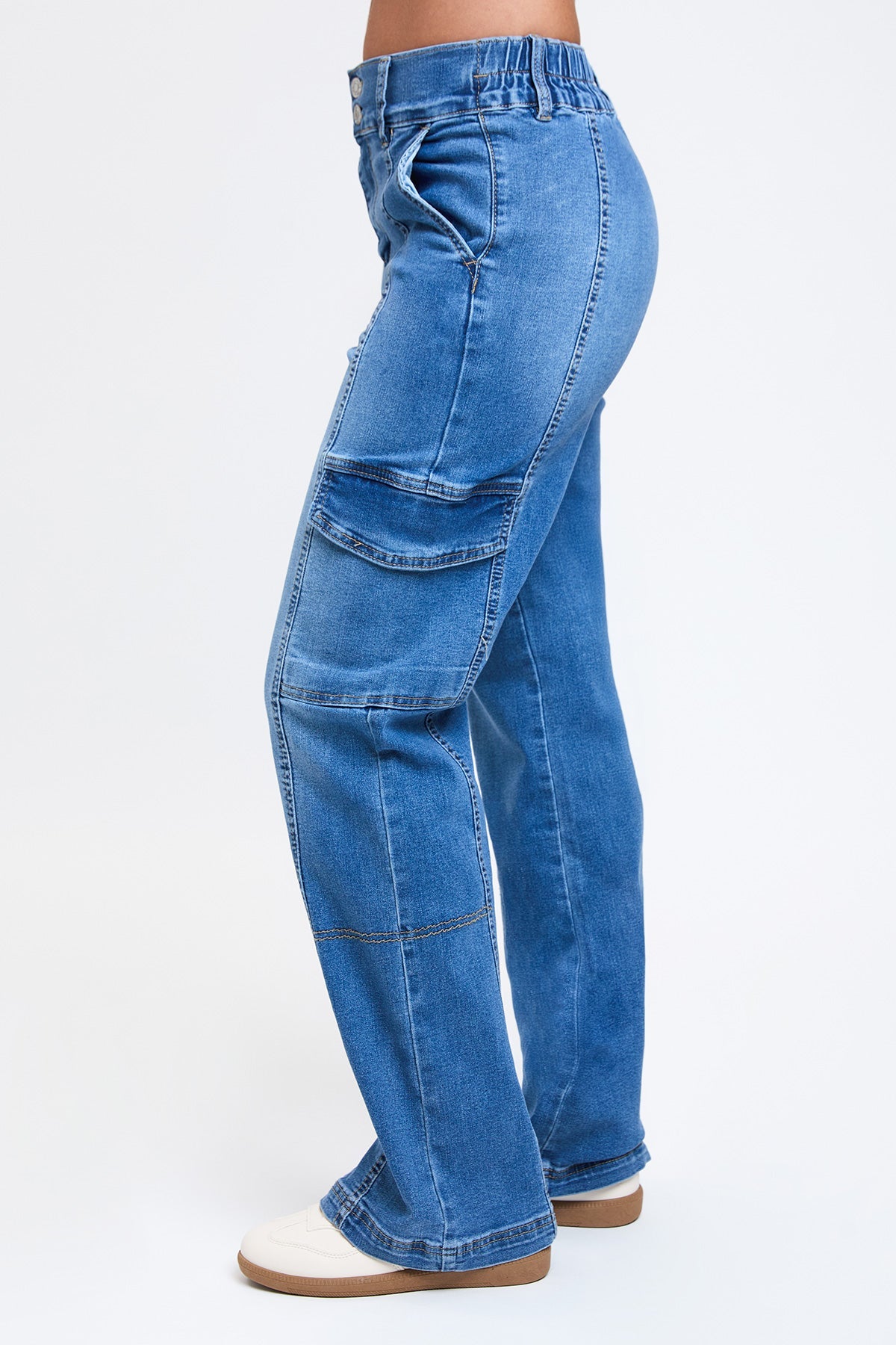Women's Straight Cargo Jeans