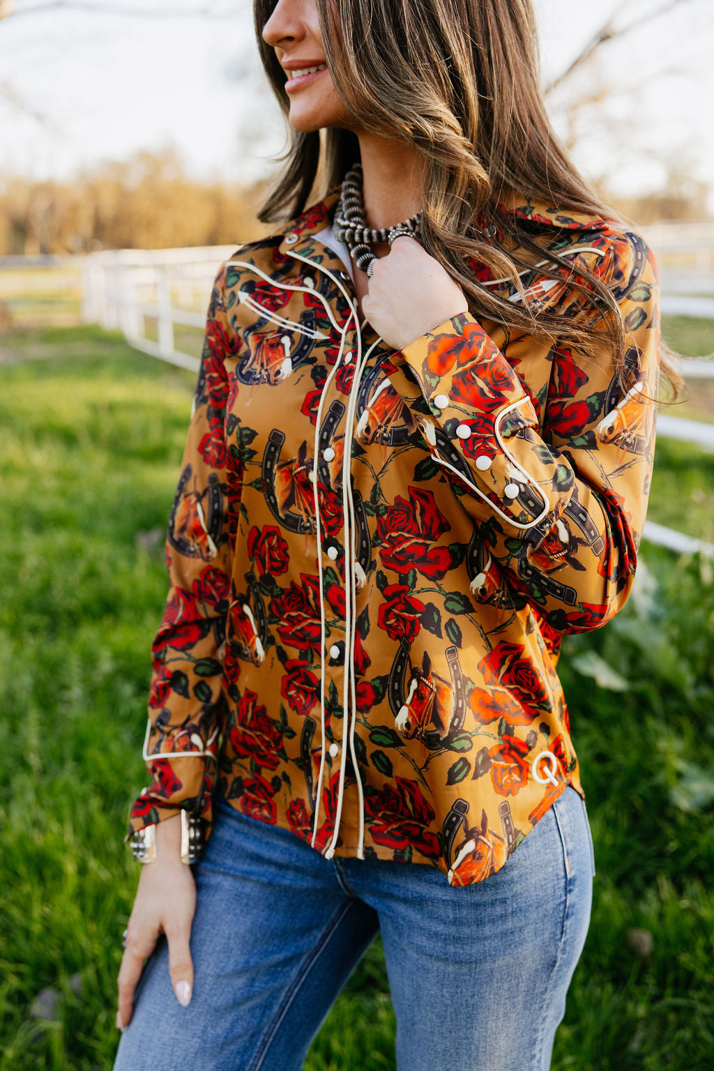 Rodeo Quincy Horses & Horseshoes Button Up
