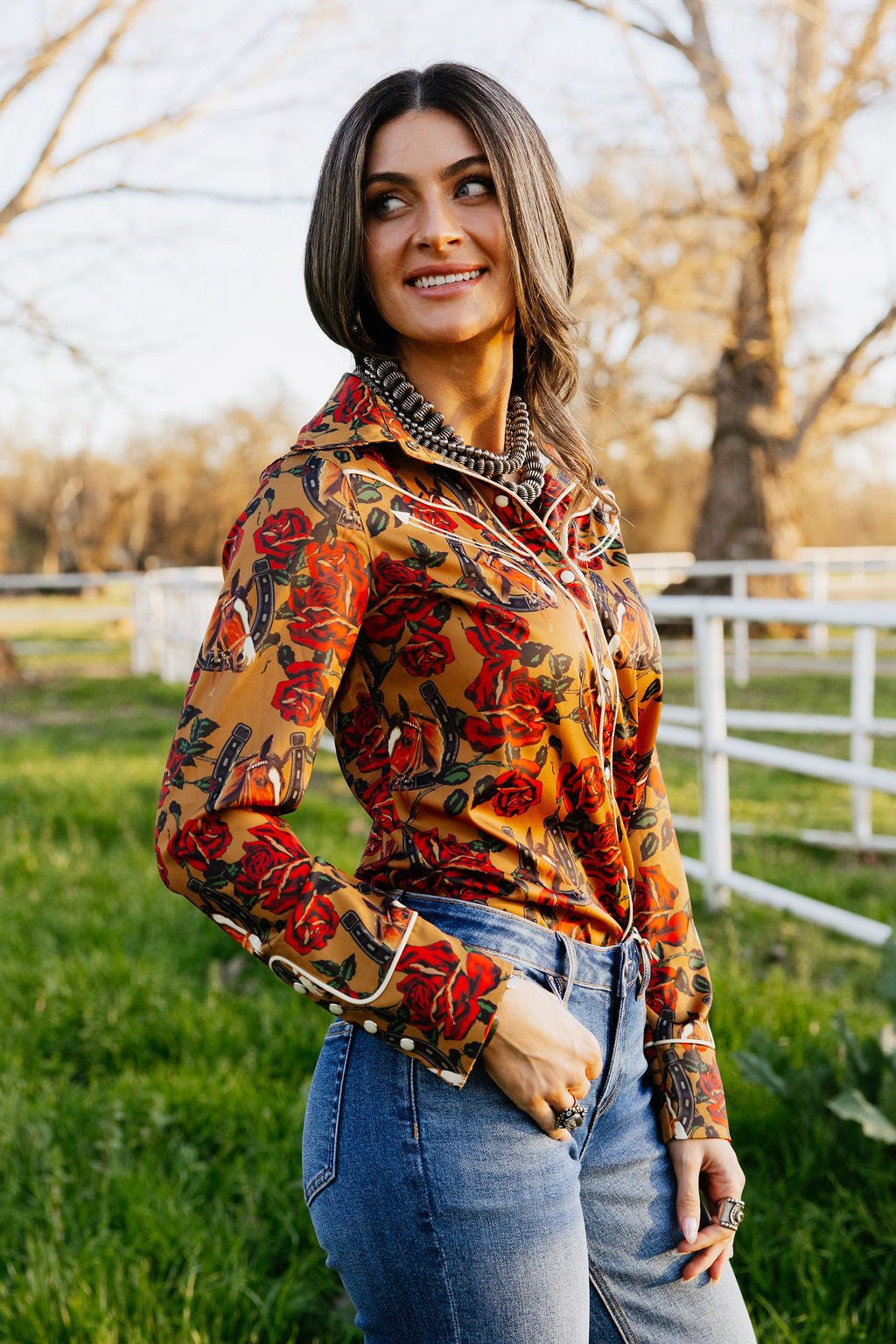 Rodeo Quincy Horses & Horseshoes Button Up