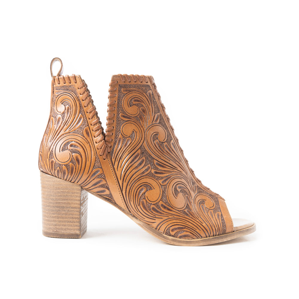 Myra Persimmonee Heels In Dark Brown