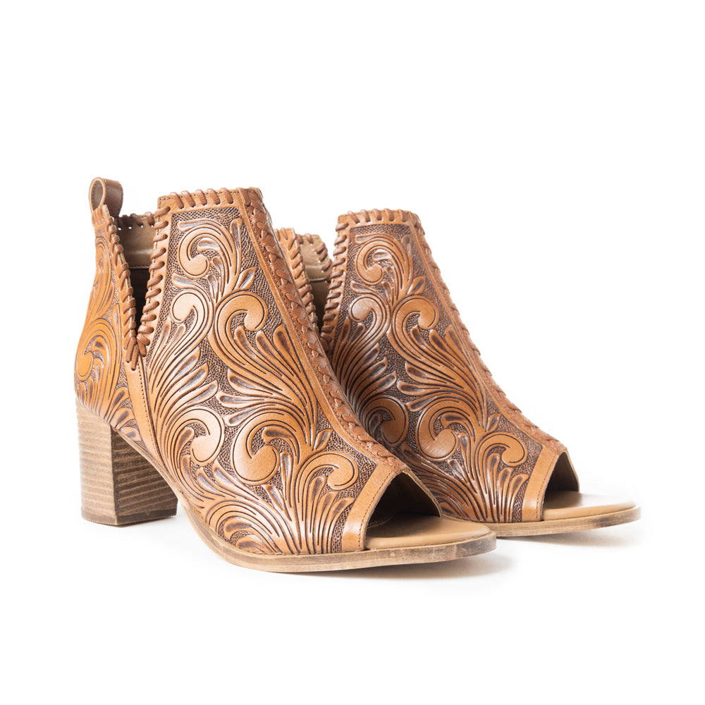 Myra Persimmonee Heels In Dark Brown