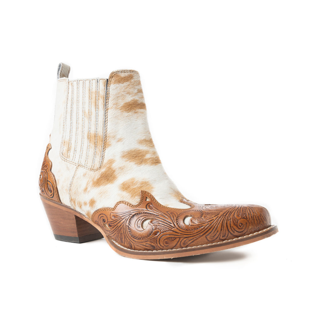 Myra Twin Forks Booties In Brown & White
