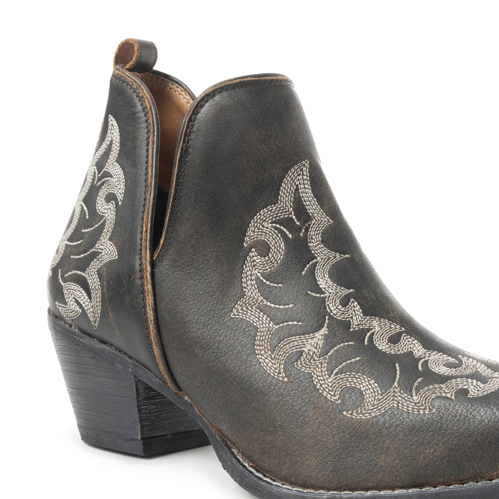 Myra Trail Runner Booties In Dusty Black