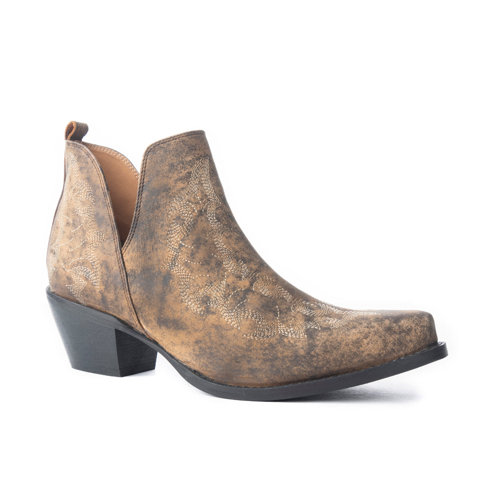 Myra Moonlight on the Mesa Booties In Crackle Brown
