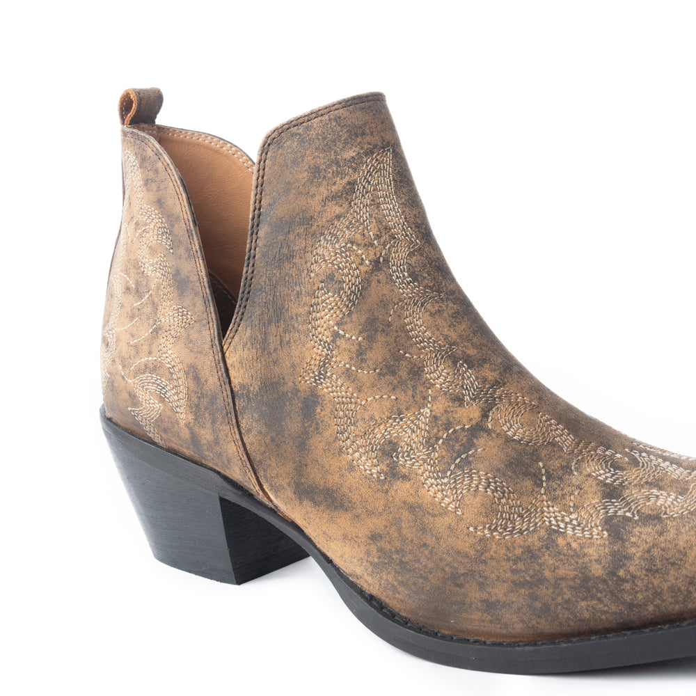 Myra Moonlight on the Mesa Booties In Crackle Brown
