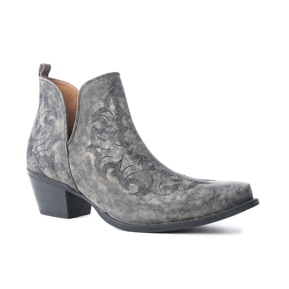 Myra Moonlight on the Mesa Booties In Crackle Black